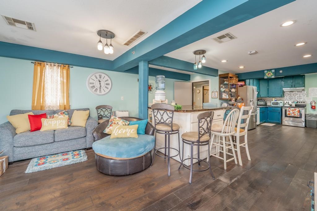 For Sale: 1726  Chicago Ave, Winfield KS