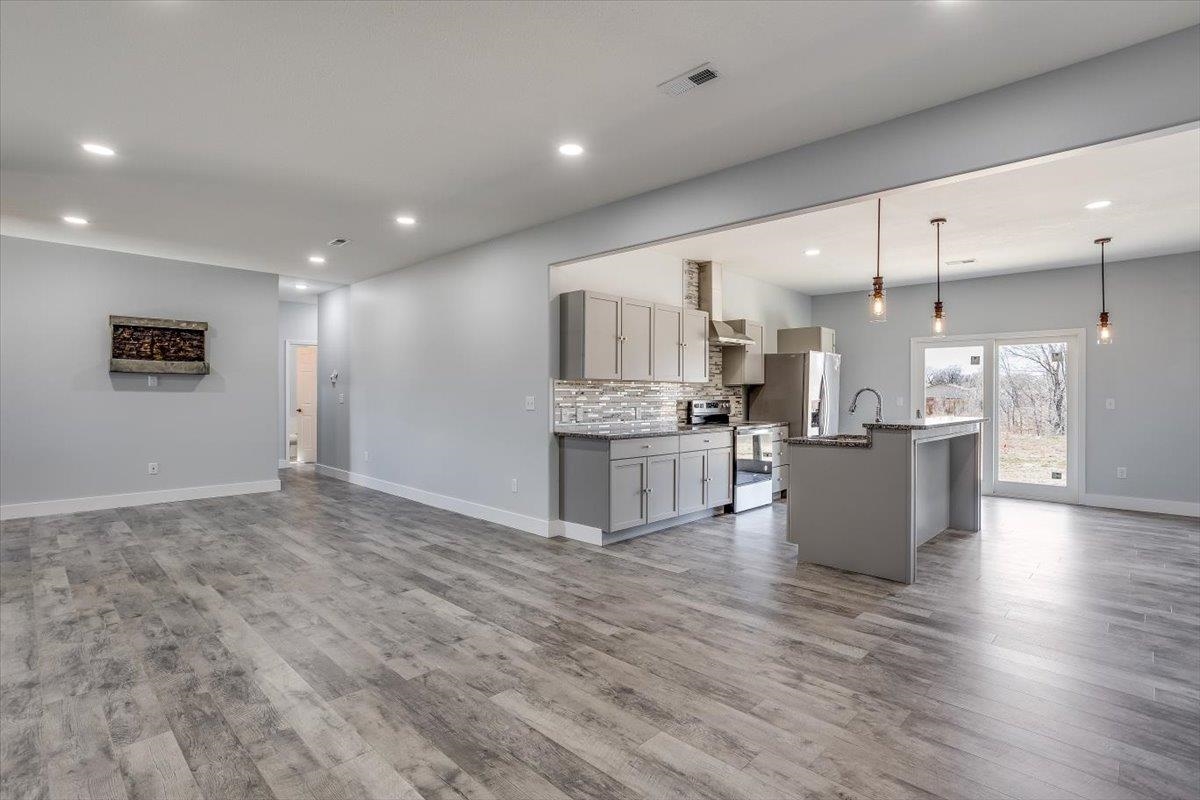 For Sale: 5033 S Osage Cir, Wichita KS