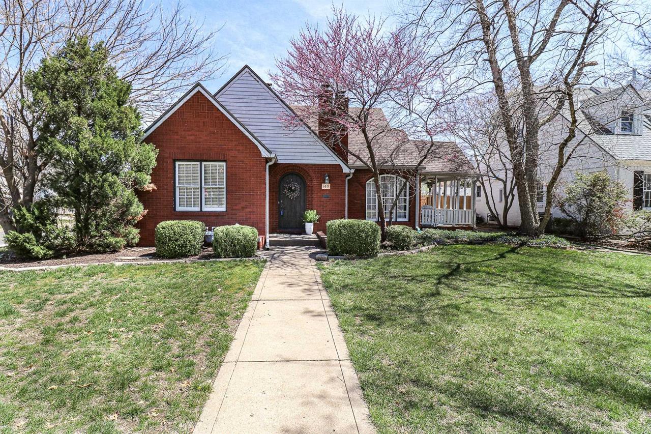For Sale: 160 N PARKWOOD LN, Wichita KS