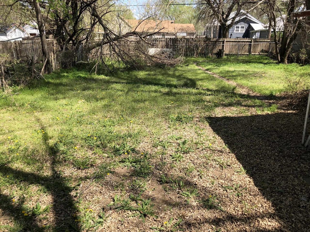 For Sale: 612 S Pattie St, Wichita KS