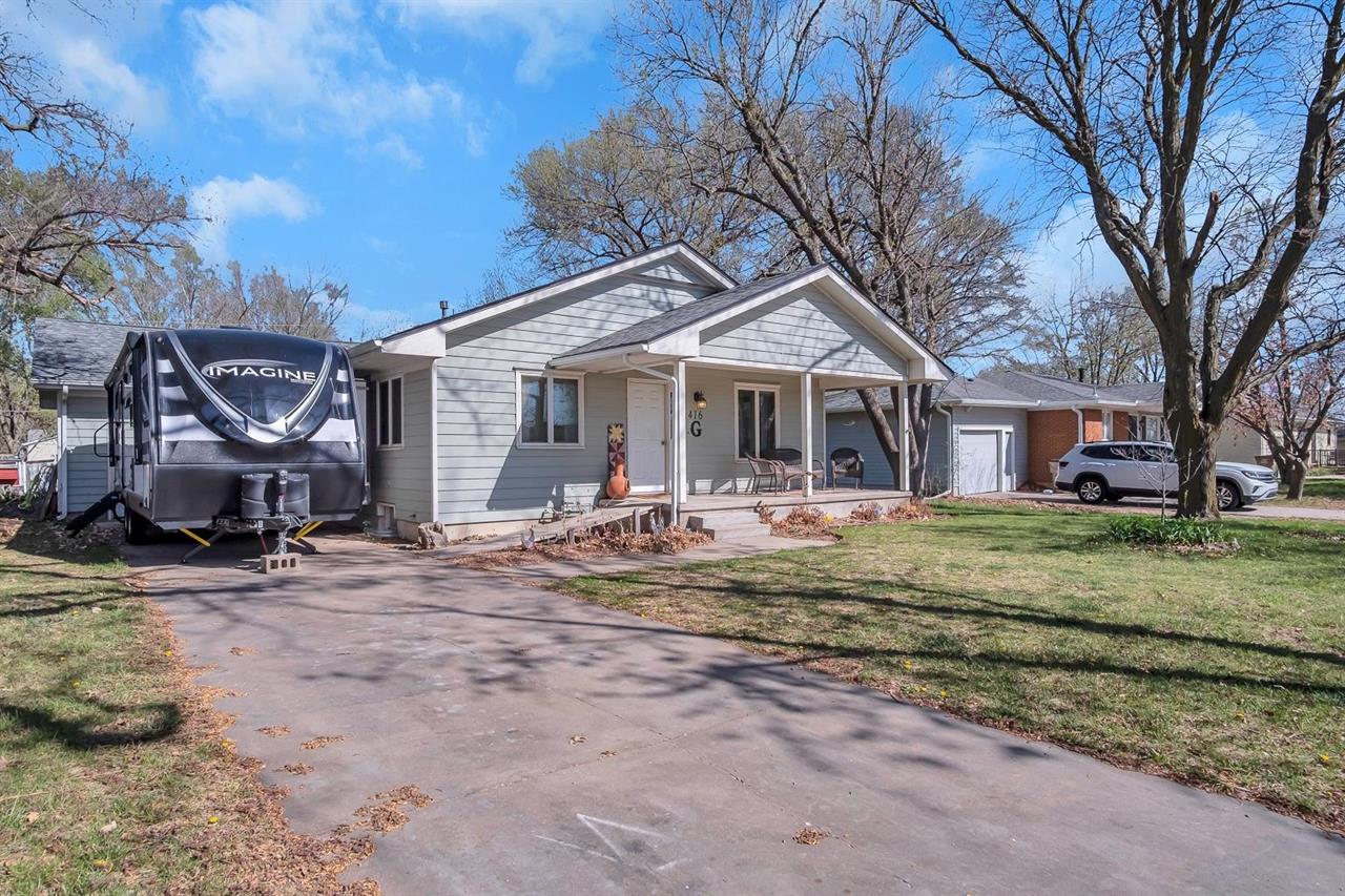 For Sale: 416 N Main, Hesston KS