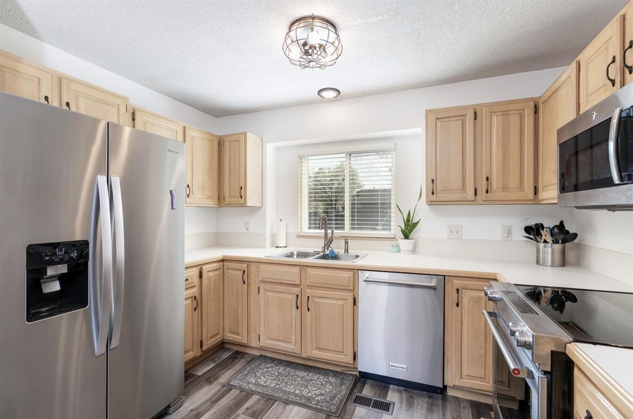 For Sale: 2631 N Beacon Hill Ct, Wichita KS