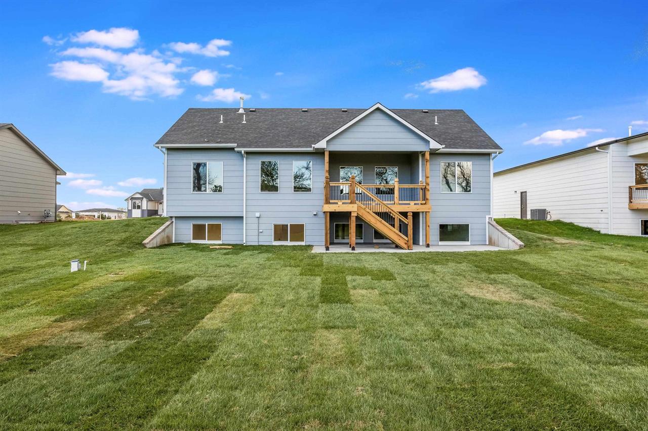 For Sale: 10504 W Graber Cir, Wichita, KS 67215,  