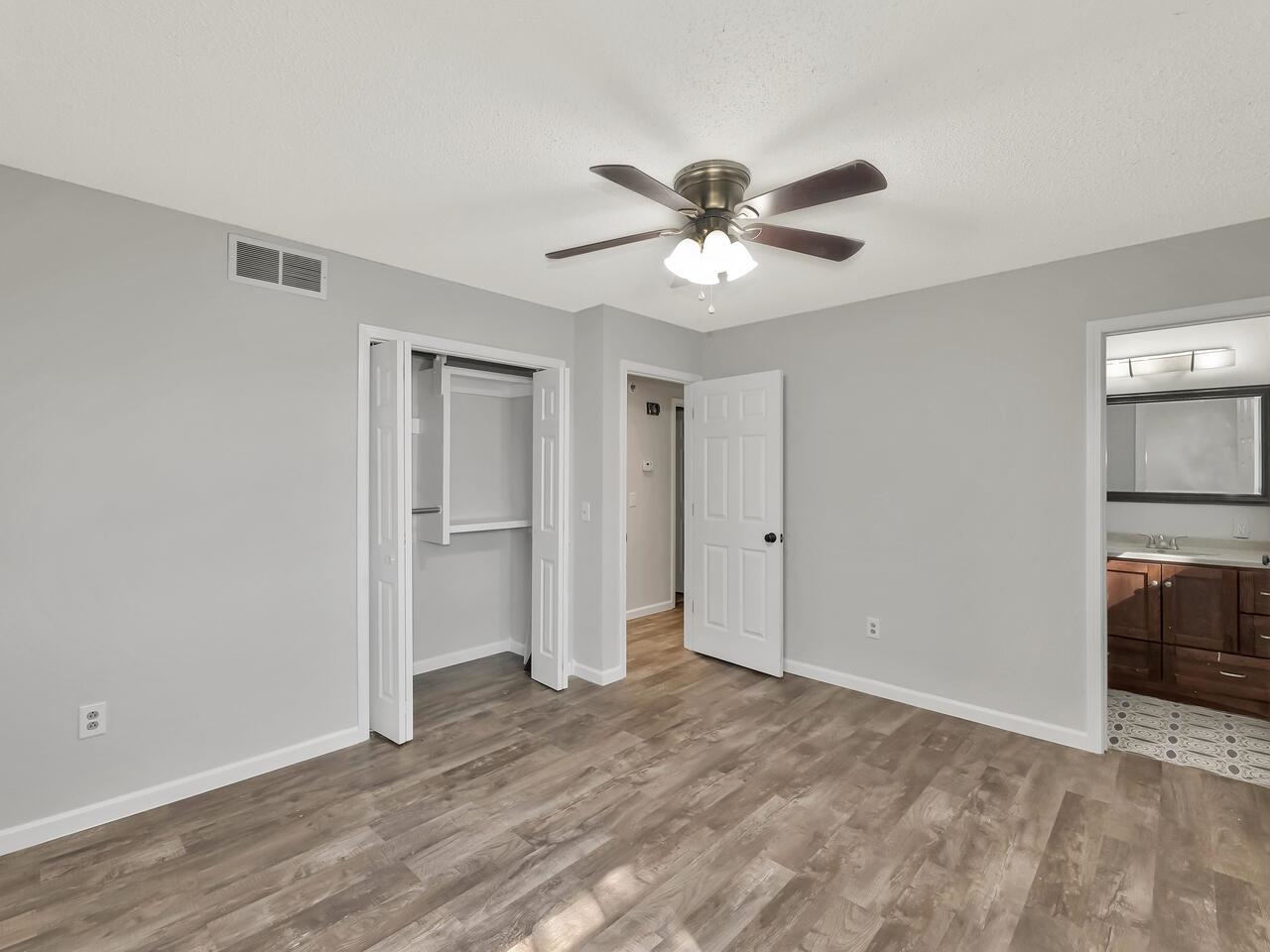 For Sale: 208 N Heather Ln, Maize KS