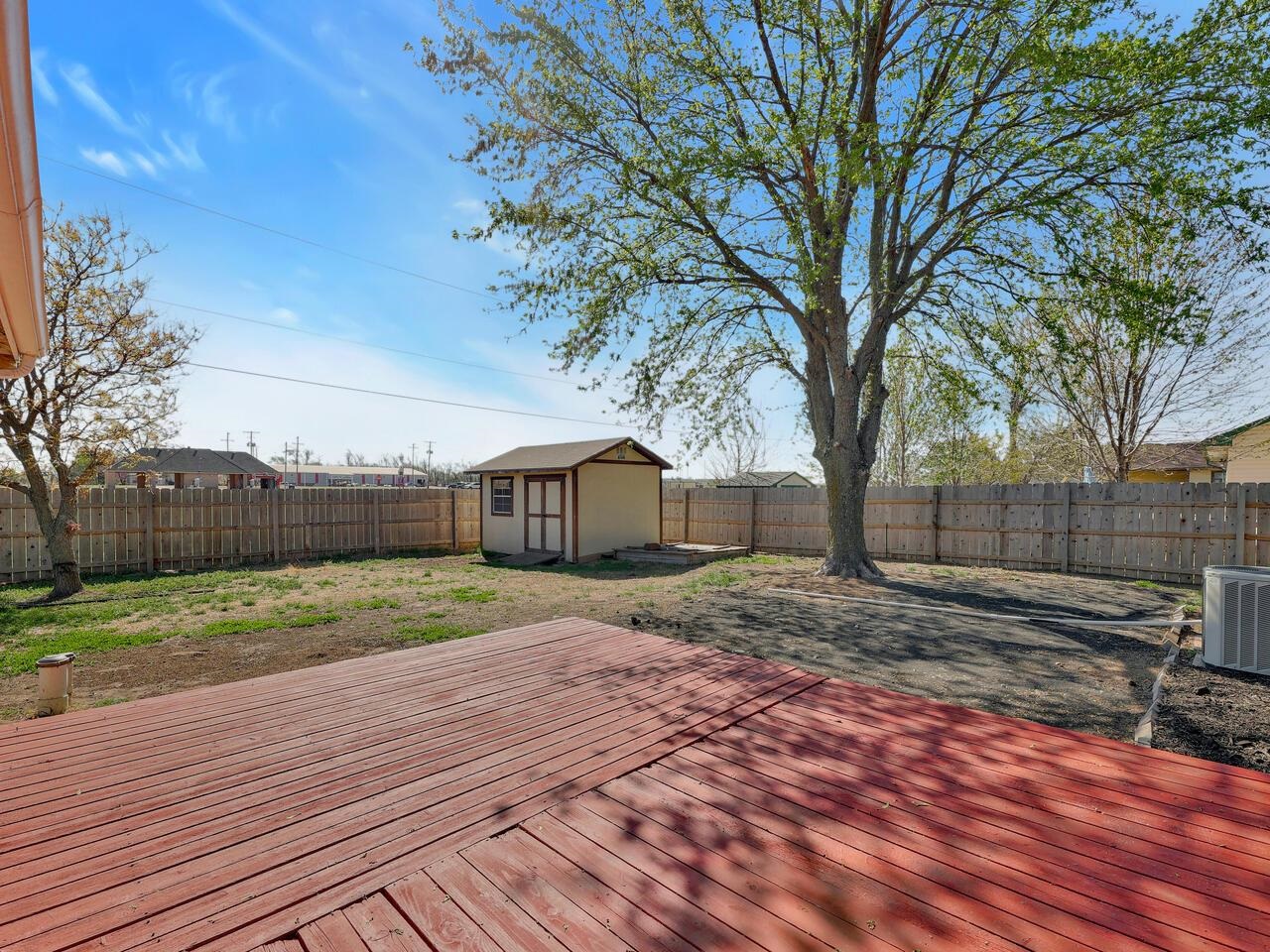 For Sale: 208 N Heather Ln, Maize KS