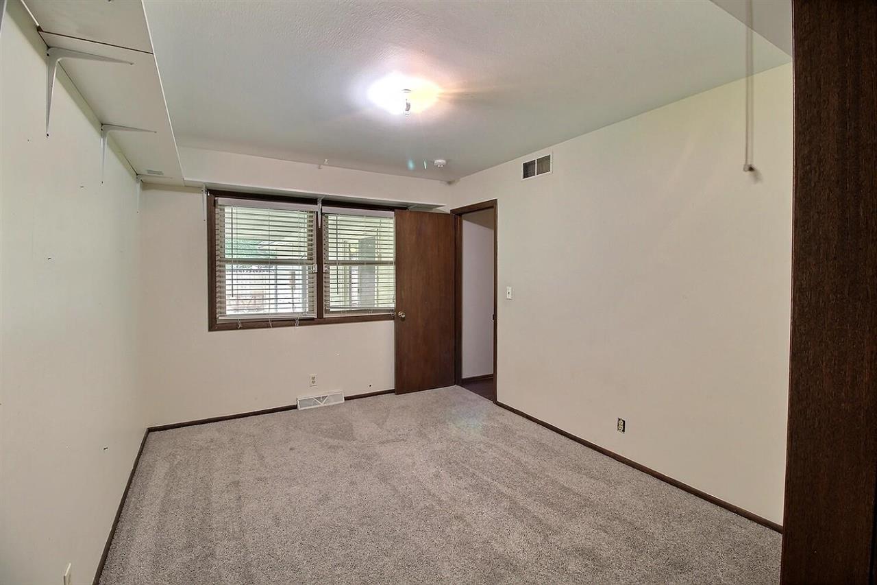 For Sale: 1259 N Emerson Ave, Wichita KS