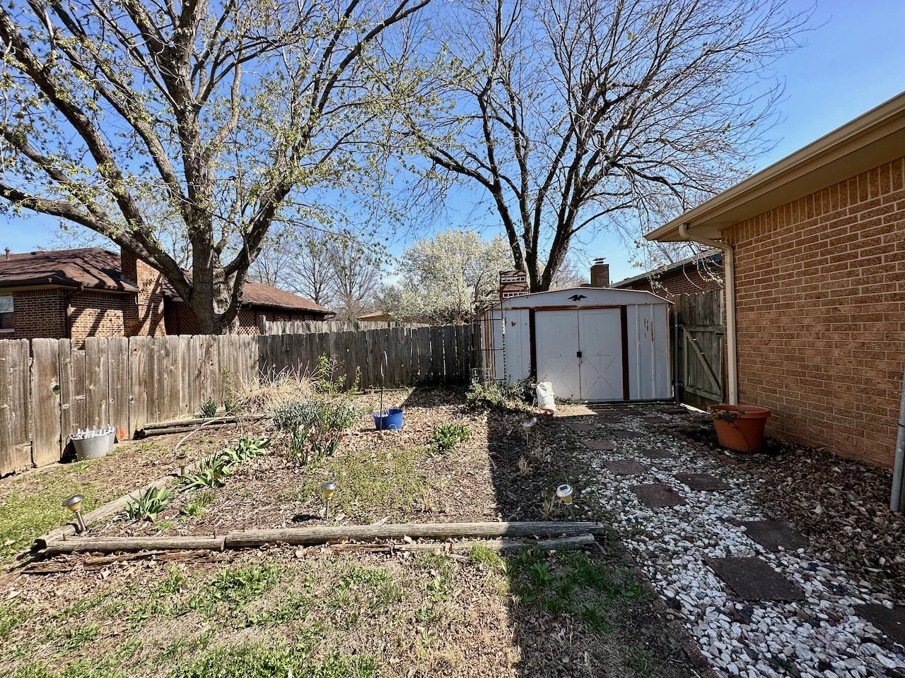 For Sale: 1006 S Cooper St, Wichita KS