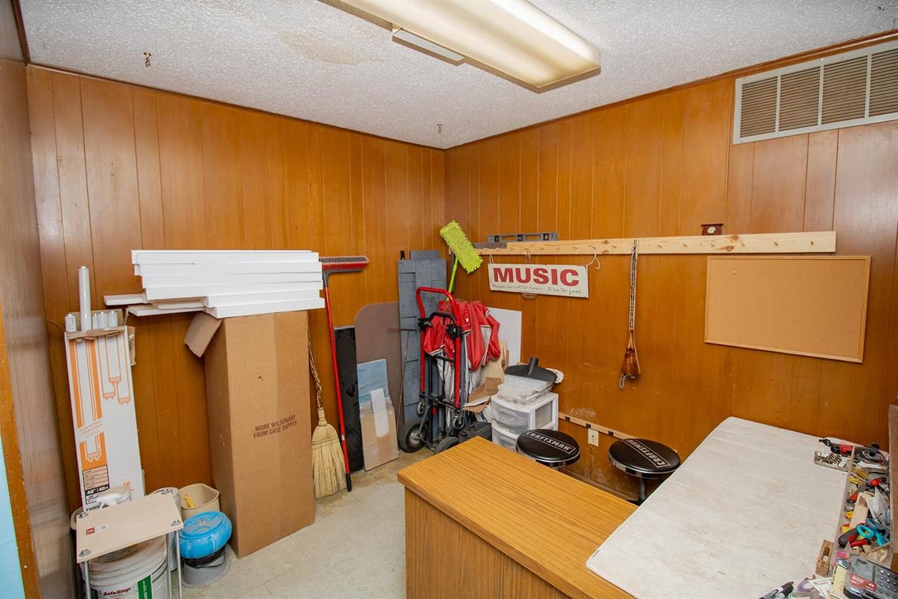 For Sale: 509 S Maple St., Coffeyville KS