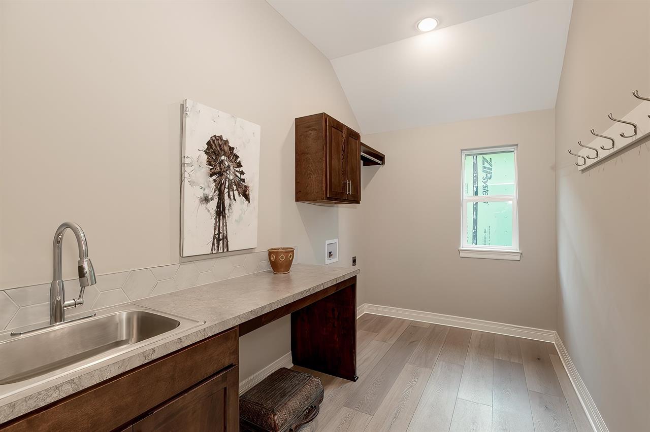 For Sale: 1766 N Forestview Ct, Wichita, KS 67235,  
