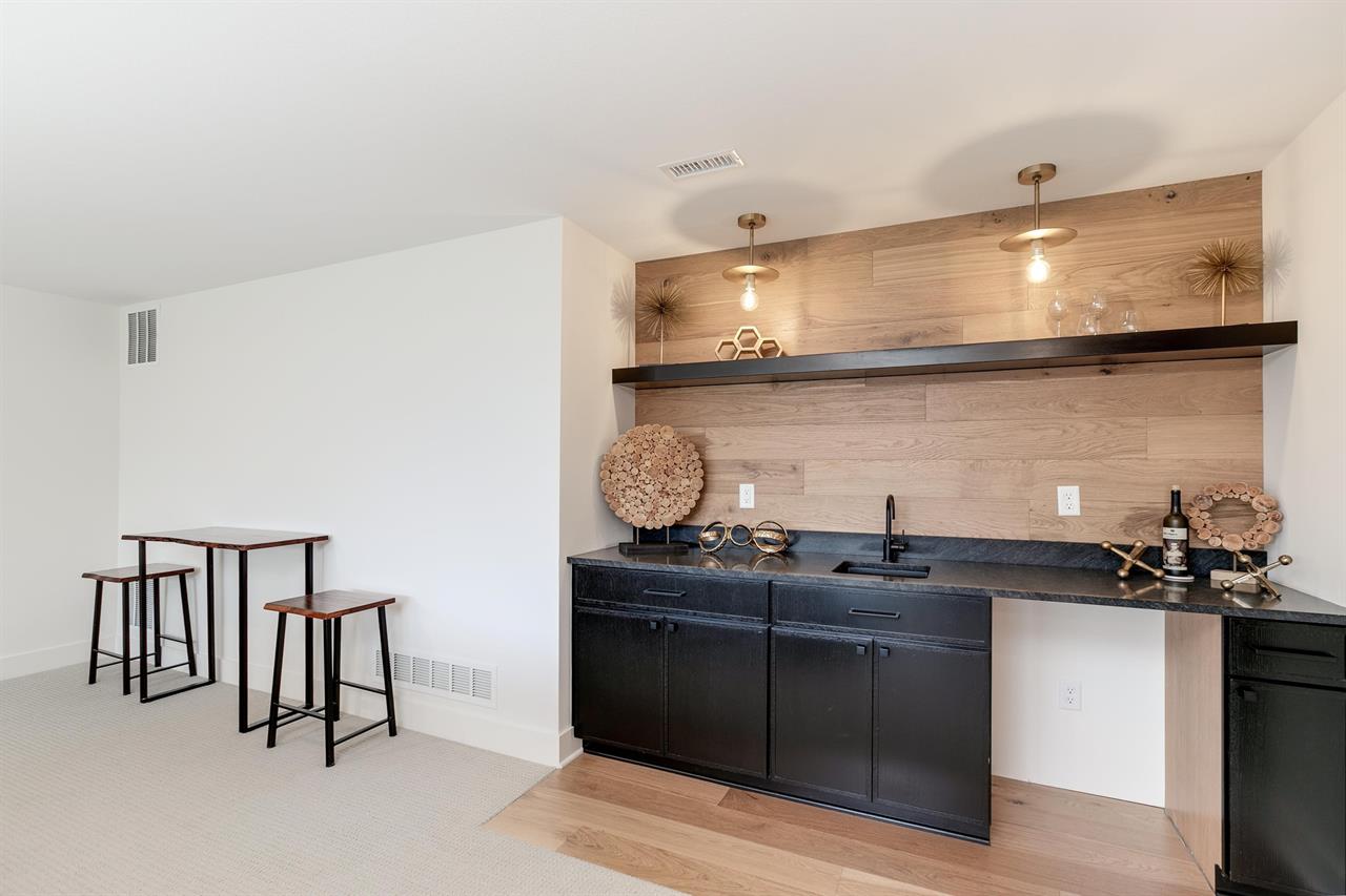 For Sale: 161 S Ciderbluff Ct, Wichita, KS 67052,  