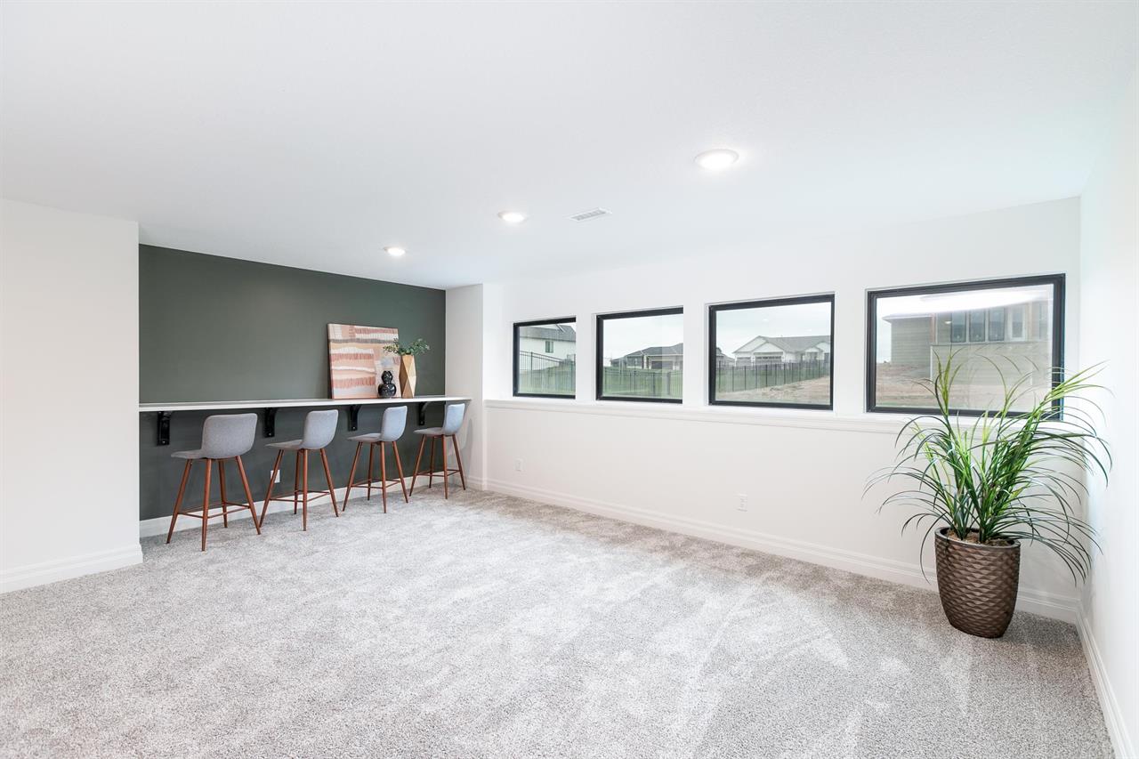 For Sale: 169 S Ciderbluff Ct, Wichita, KS 67052,  