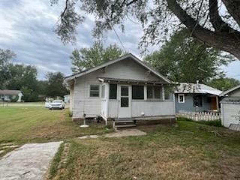1124 N 5th