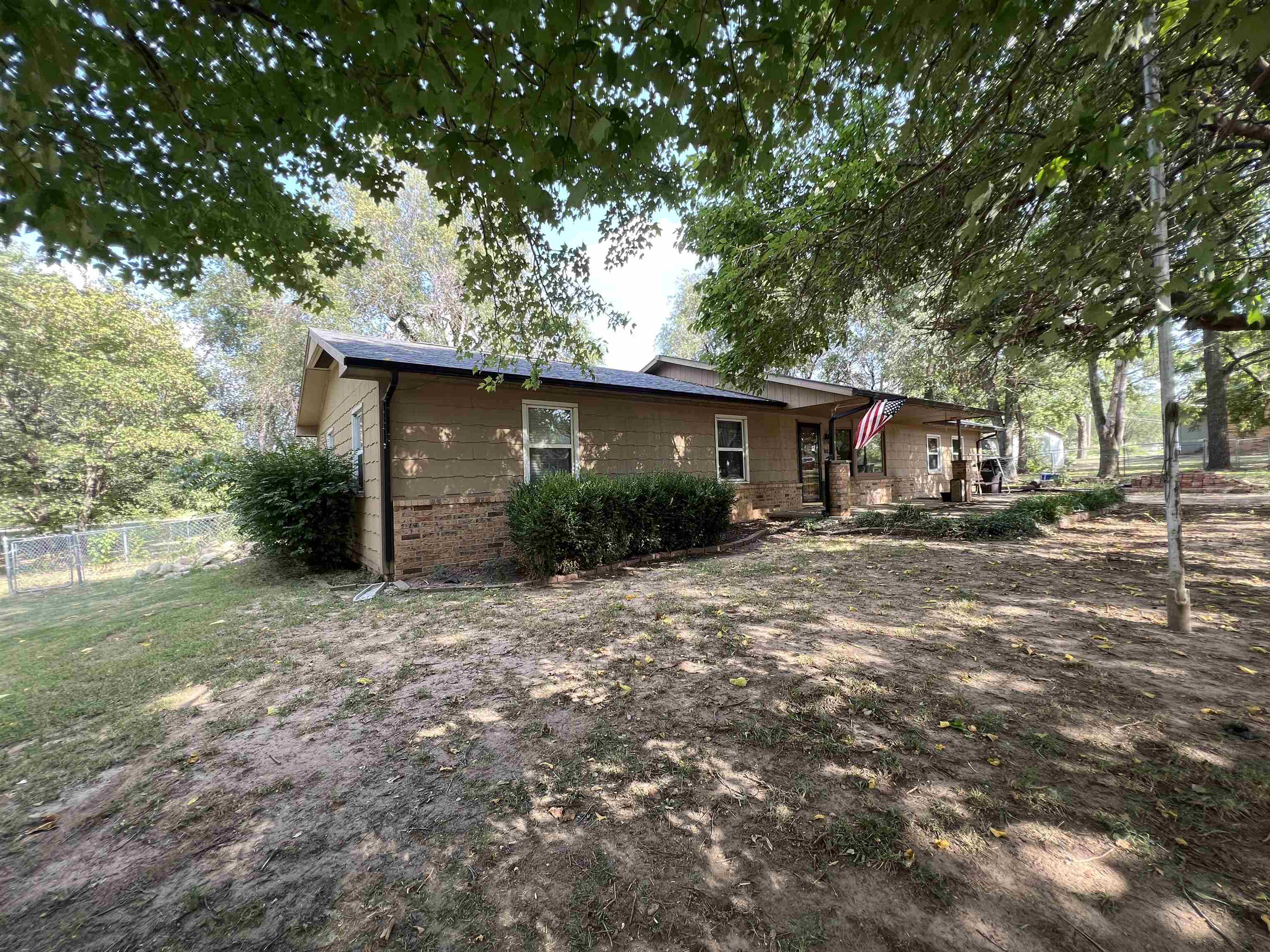 802 S Forewood Rd