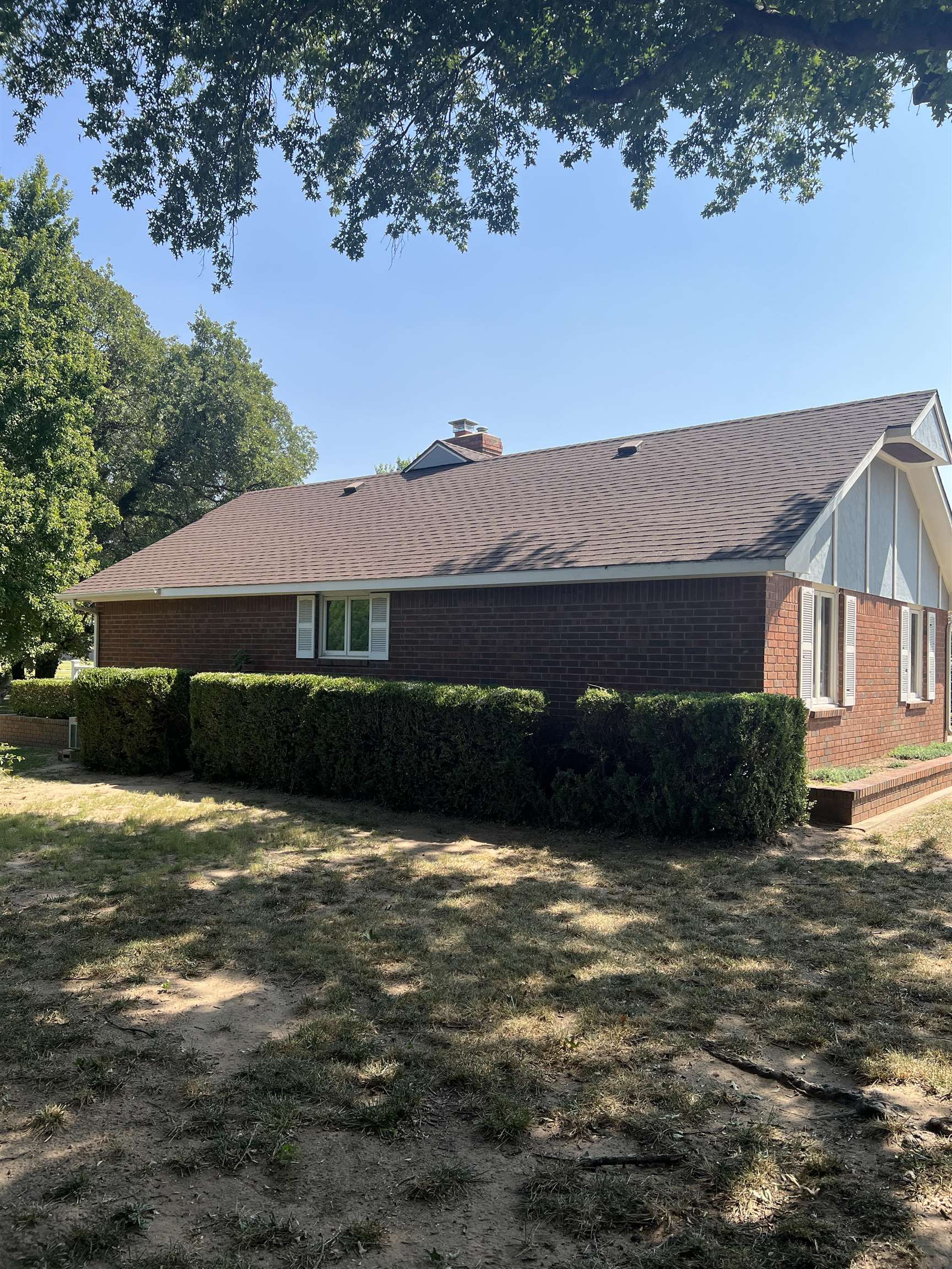 2410 Estates Drive