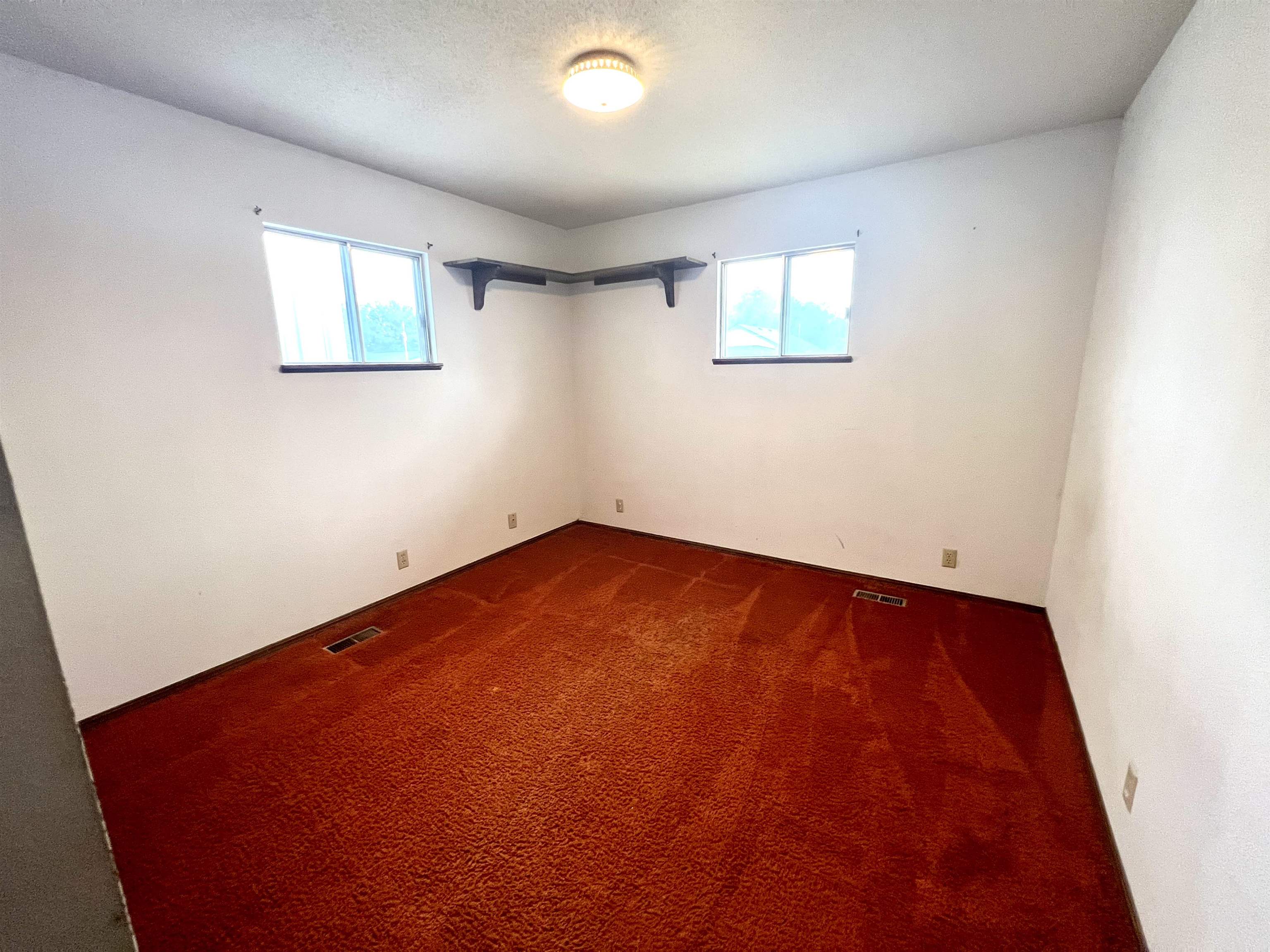 1702 N 10th