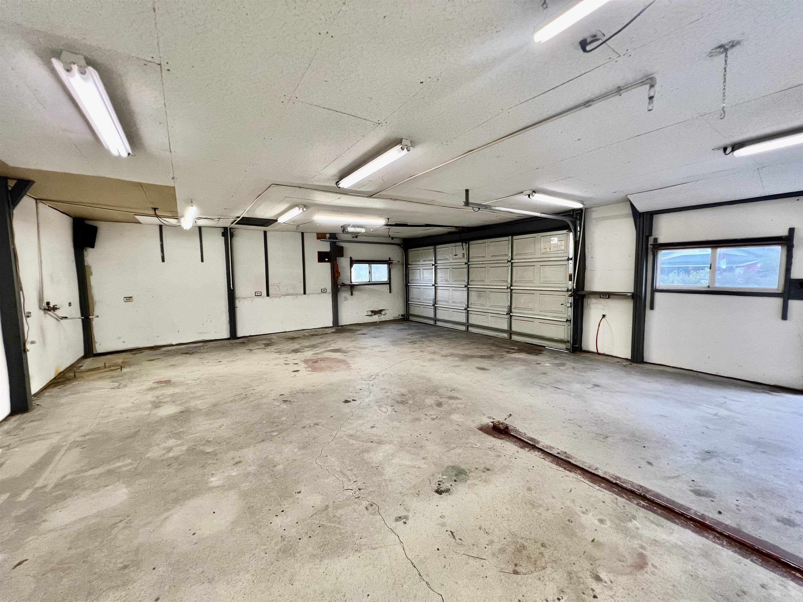 1702 N 10th