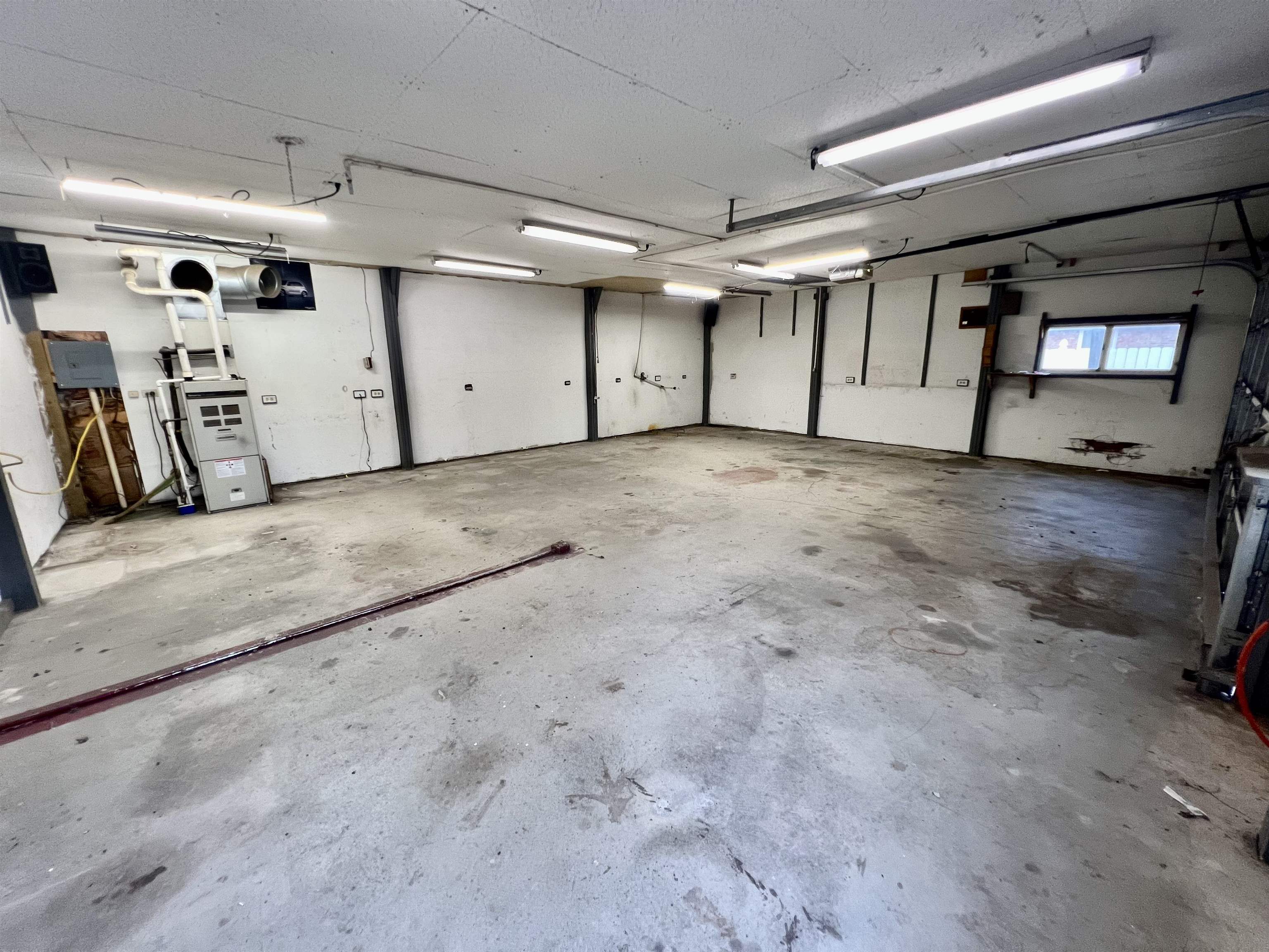 1702 N 10th