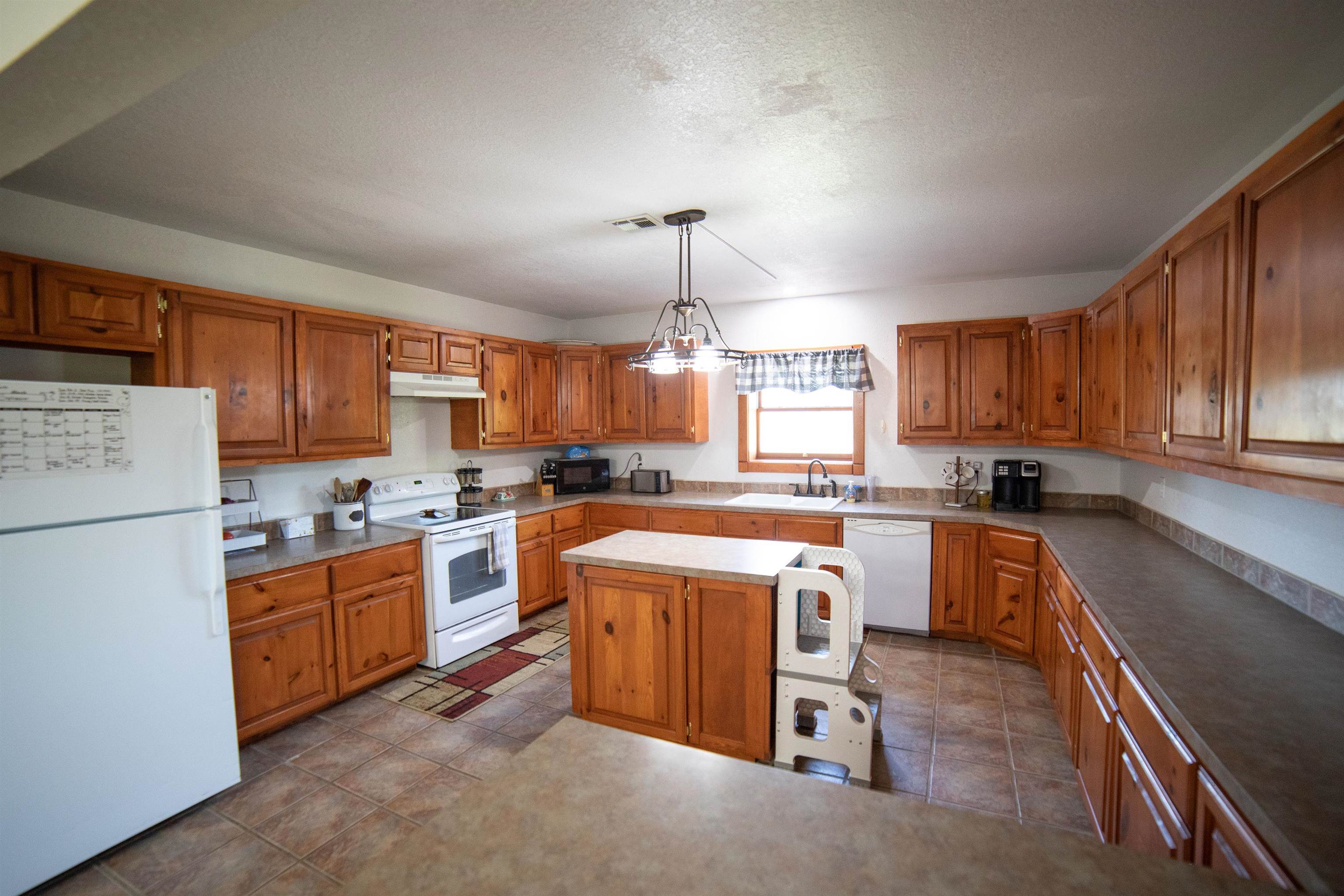 30154 Hillcrest Drive