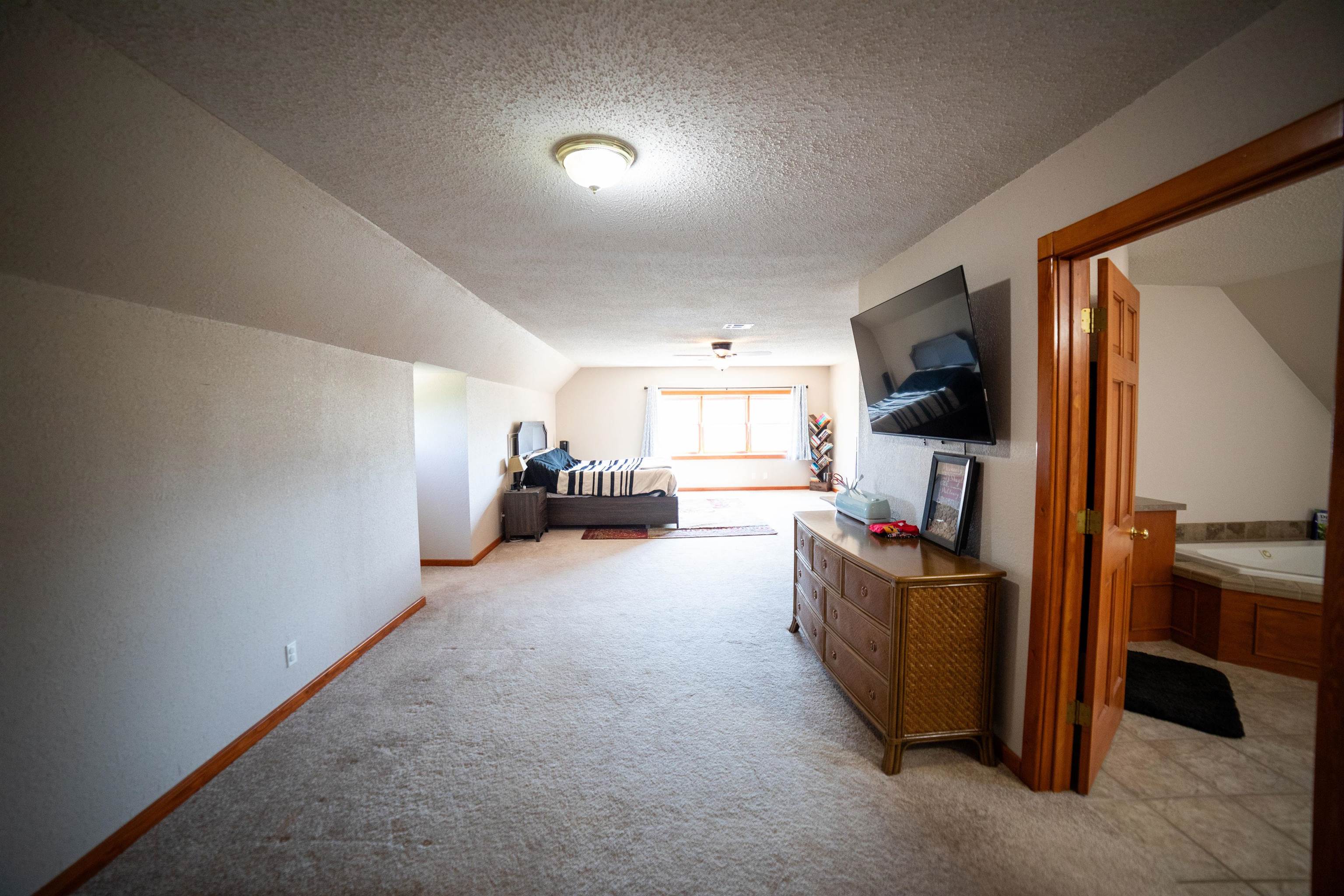 30154 Hillcrest Drive