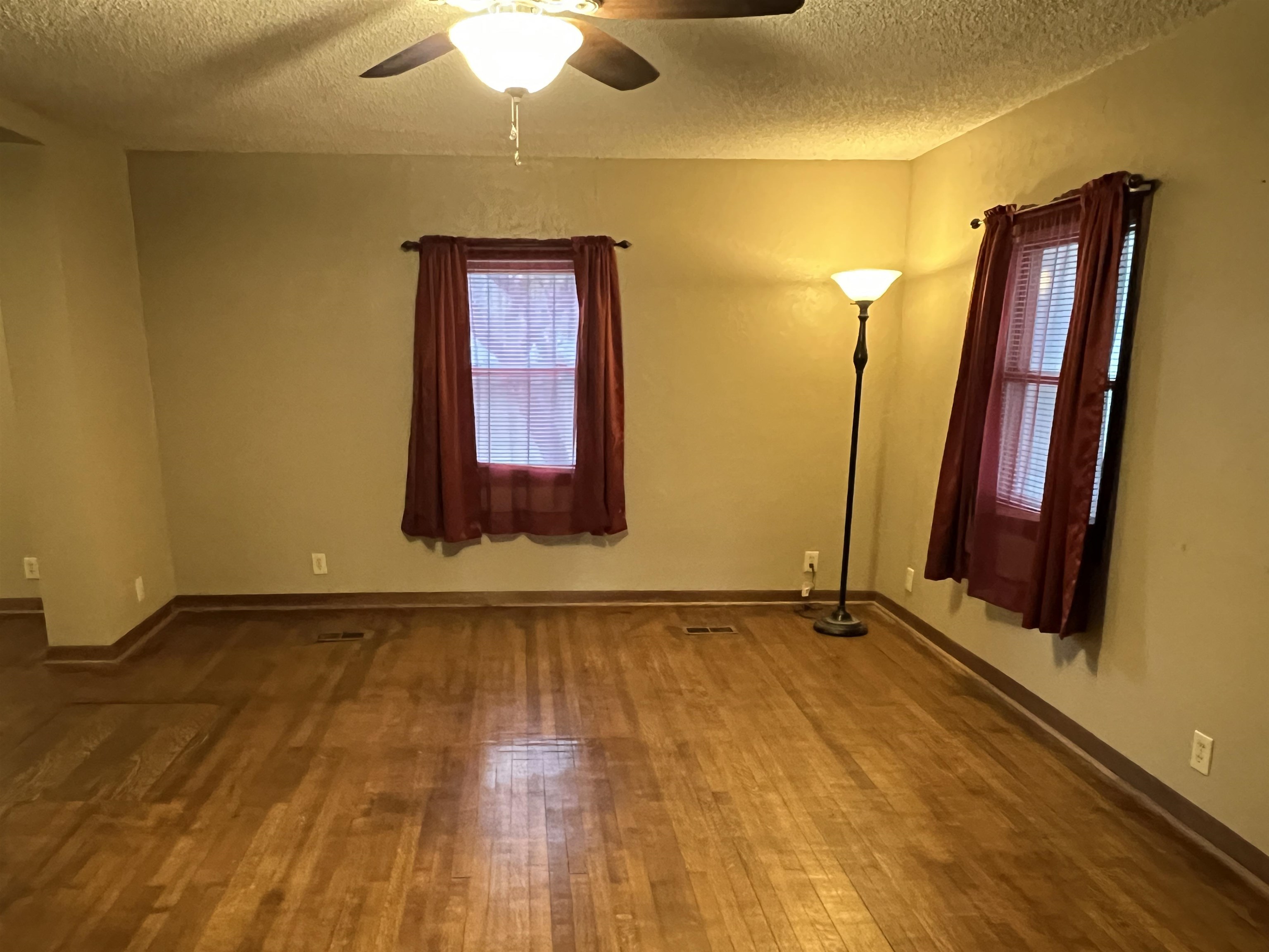 1515 W Colorado