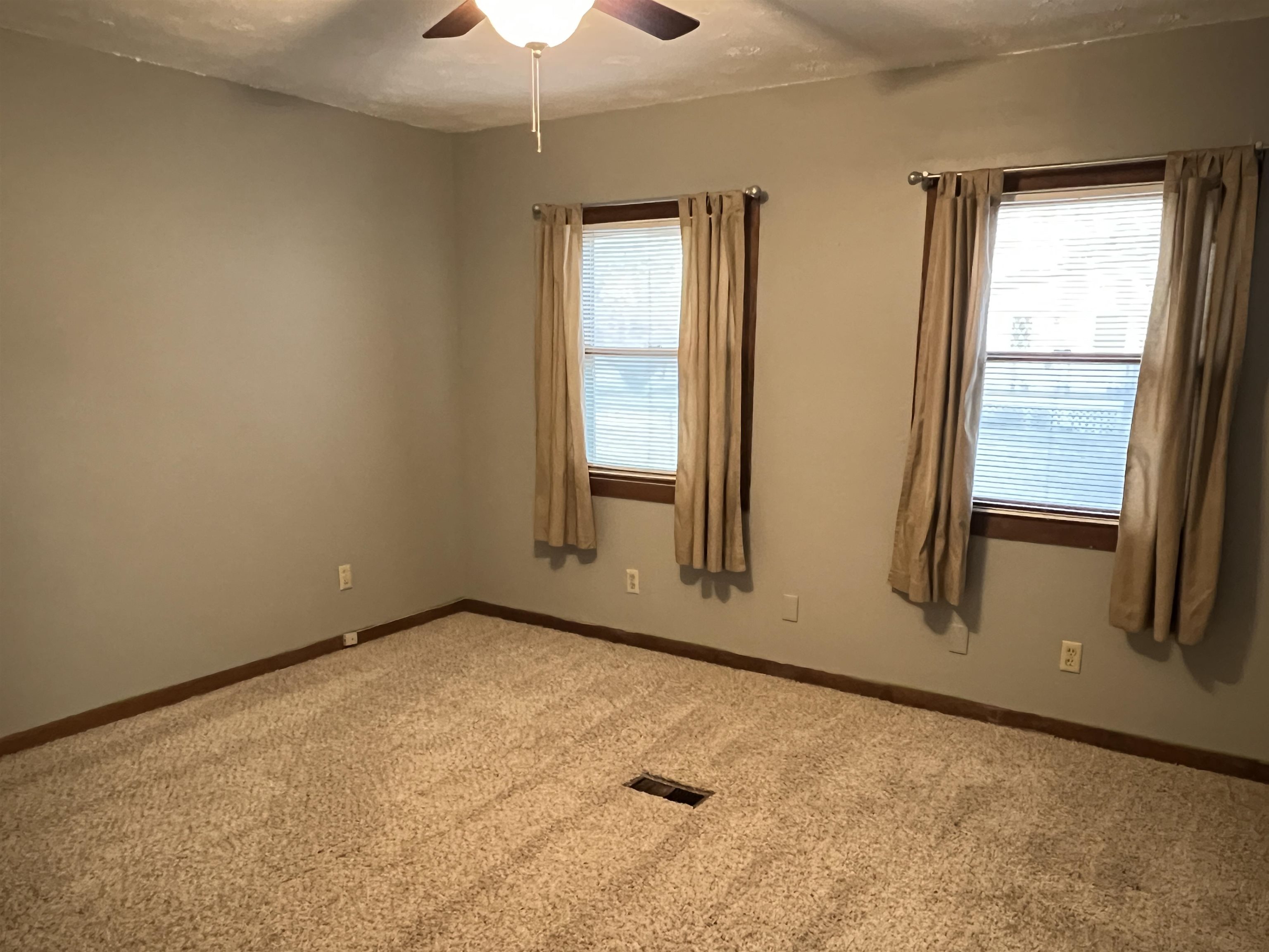 1515 W Colorado