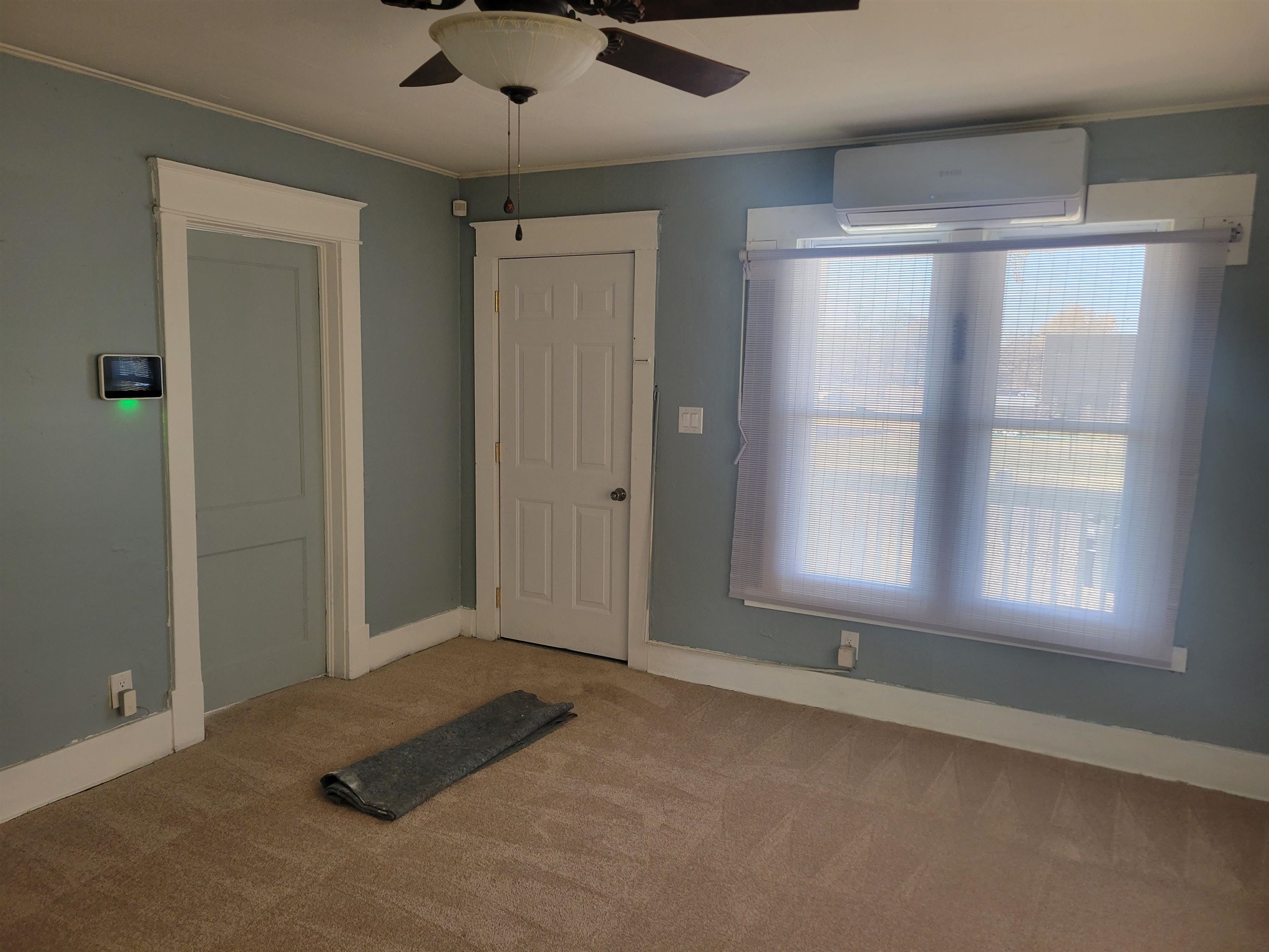 706 S 1st