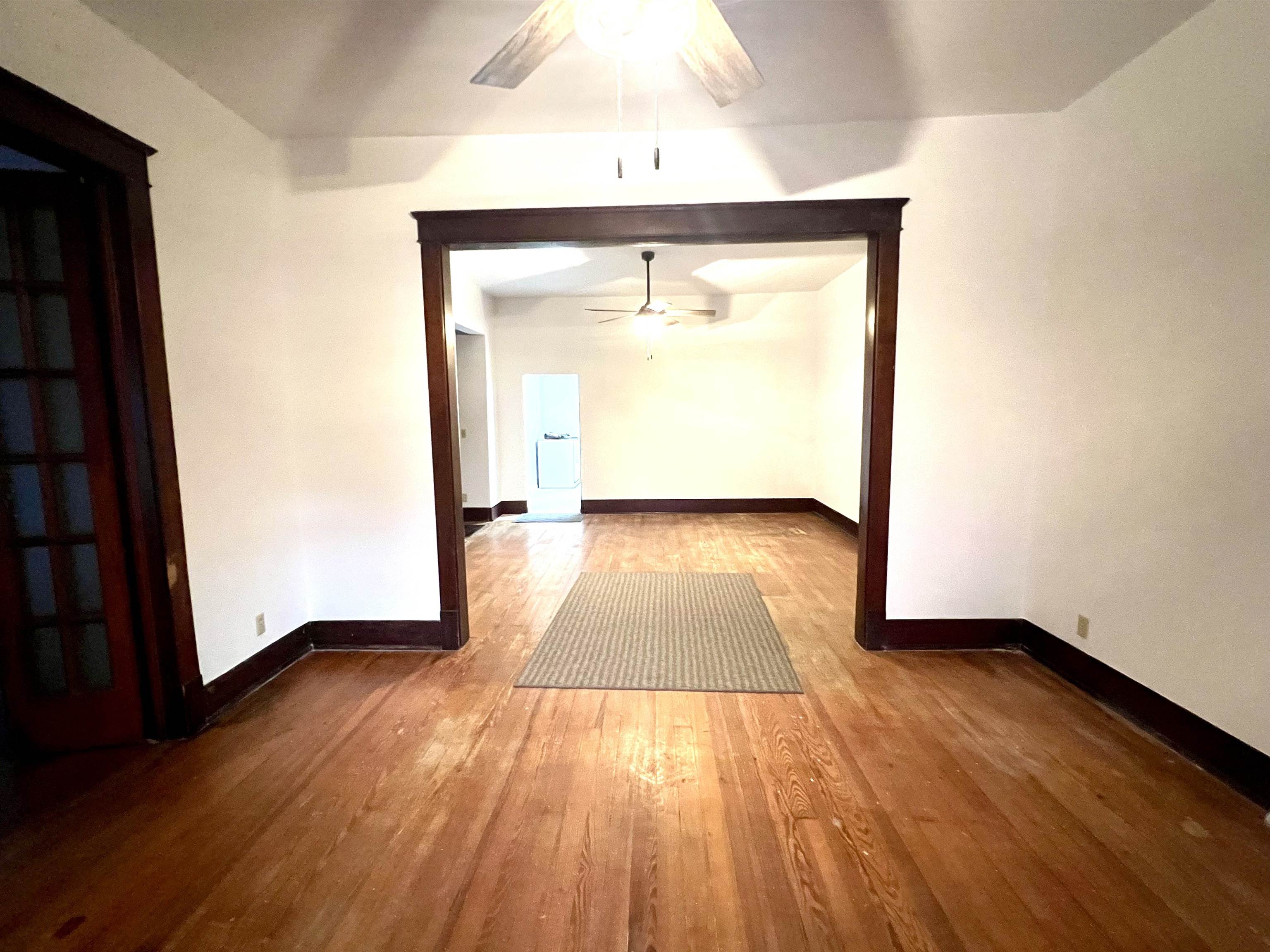 606 N B Street
