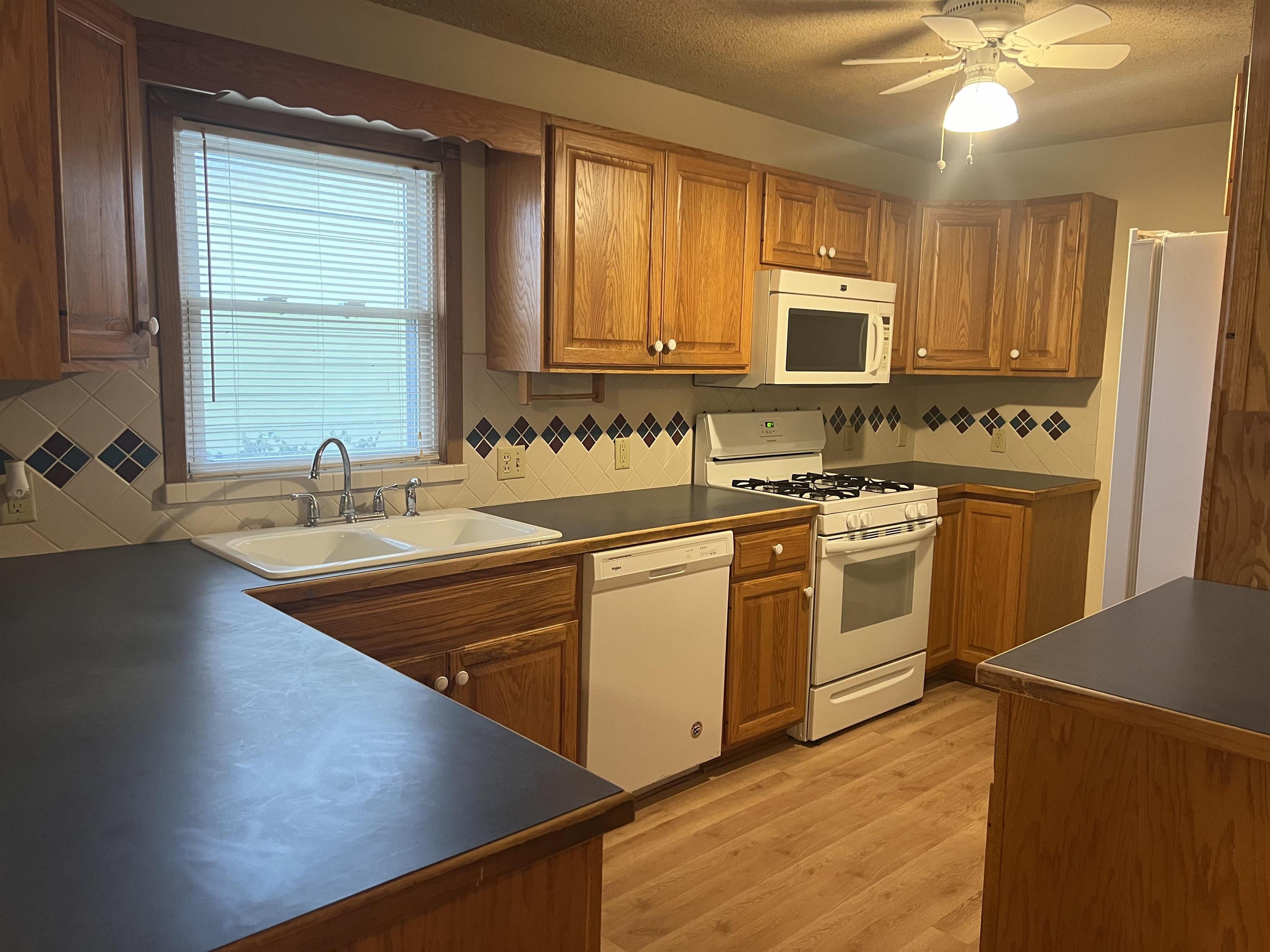 1116 W Pine
