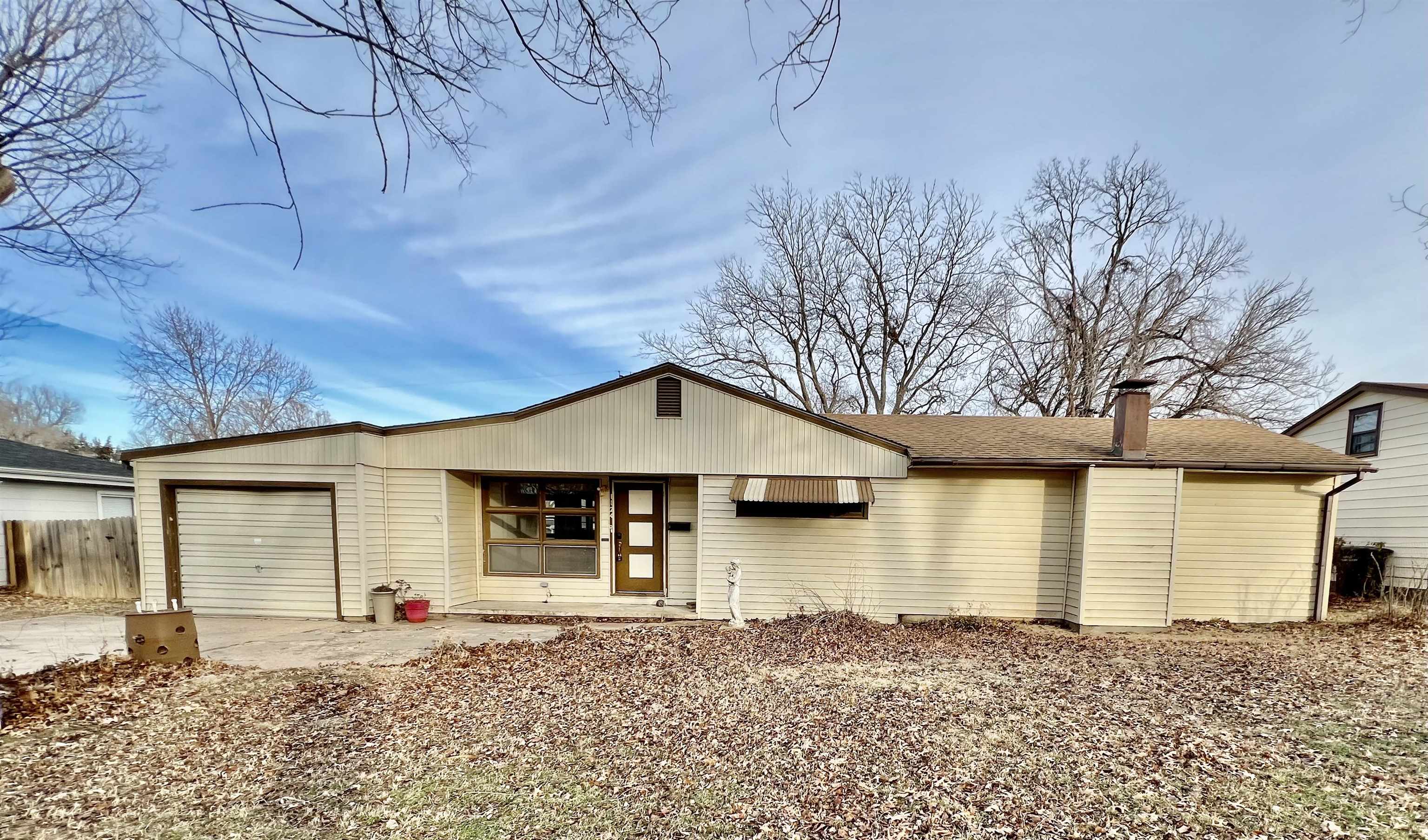 1124 N 7th