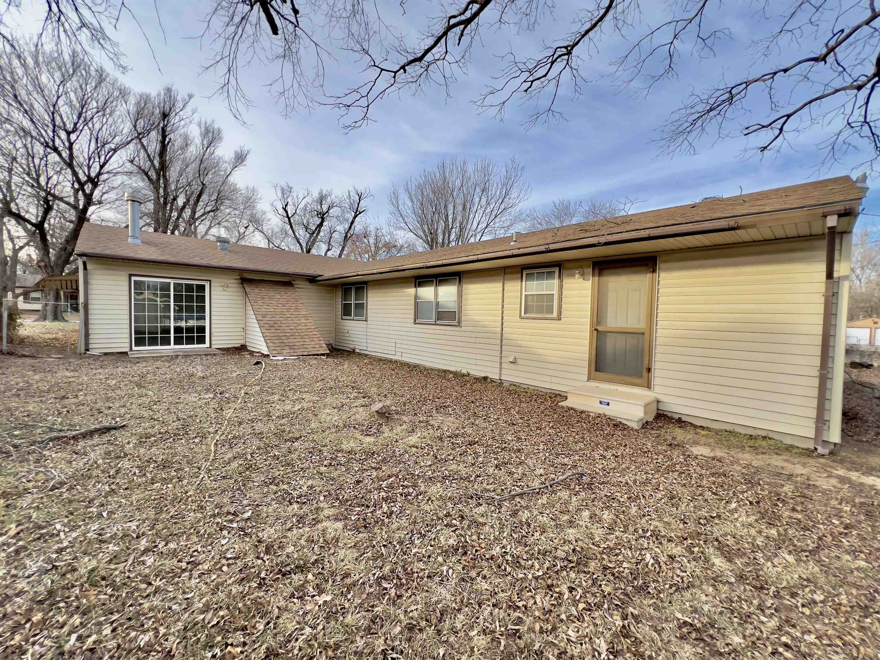 1124 N 7th