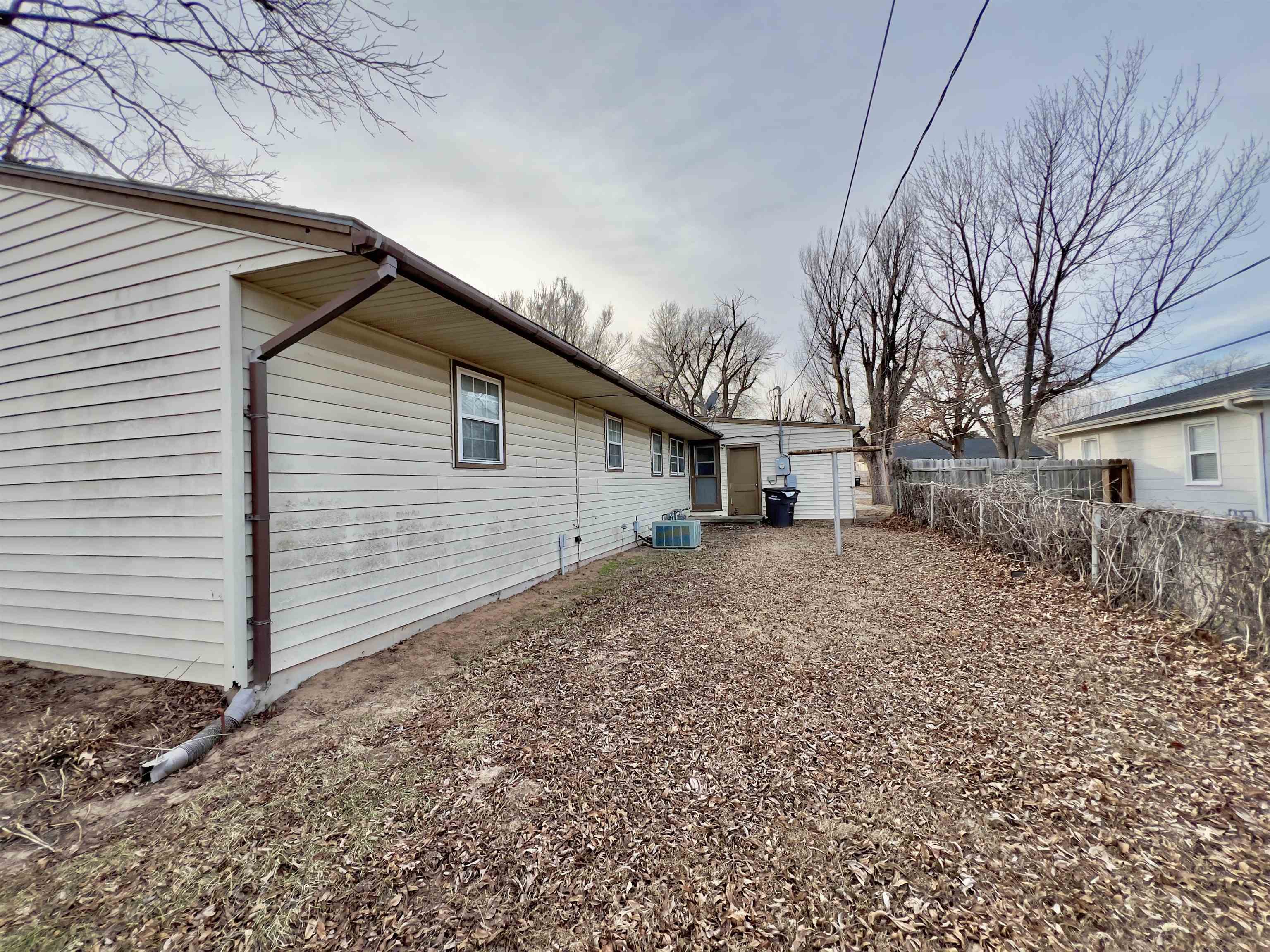 1124 N 7th