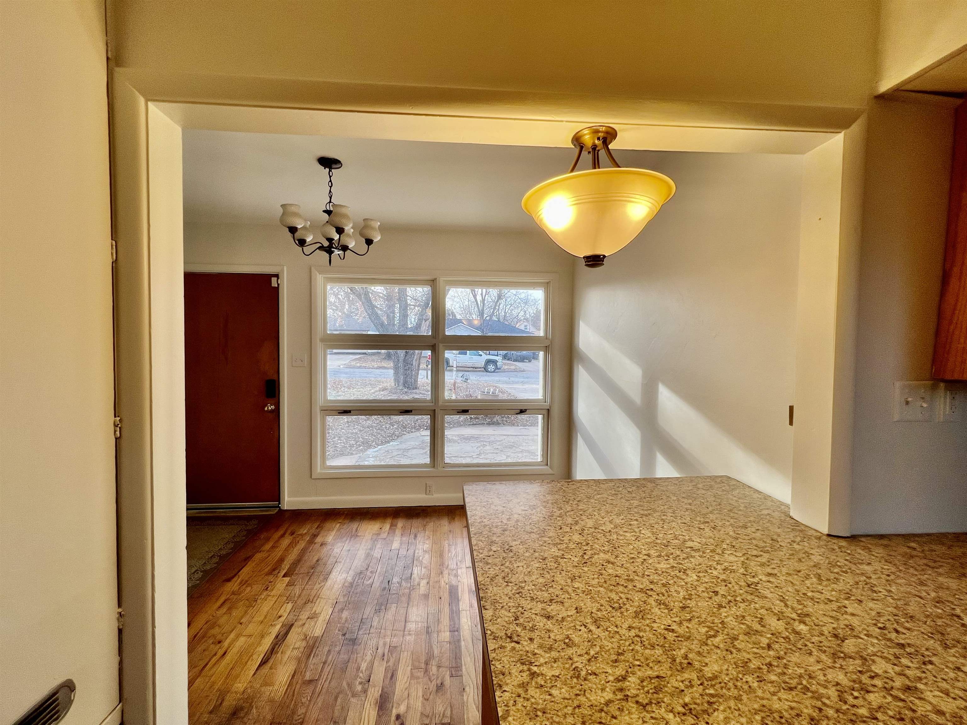 1124 N 7th