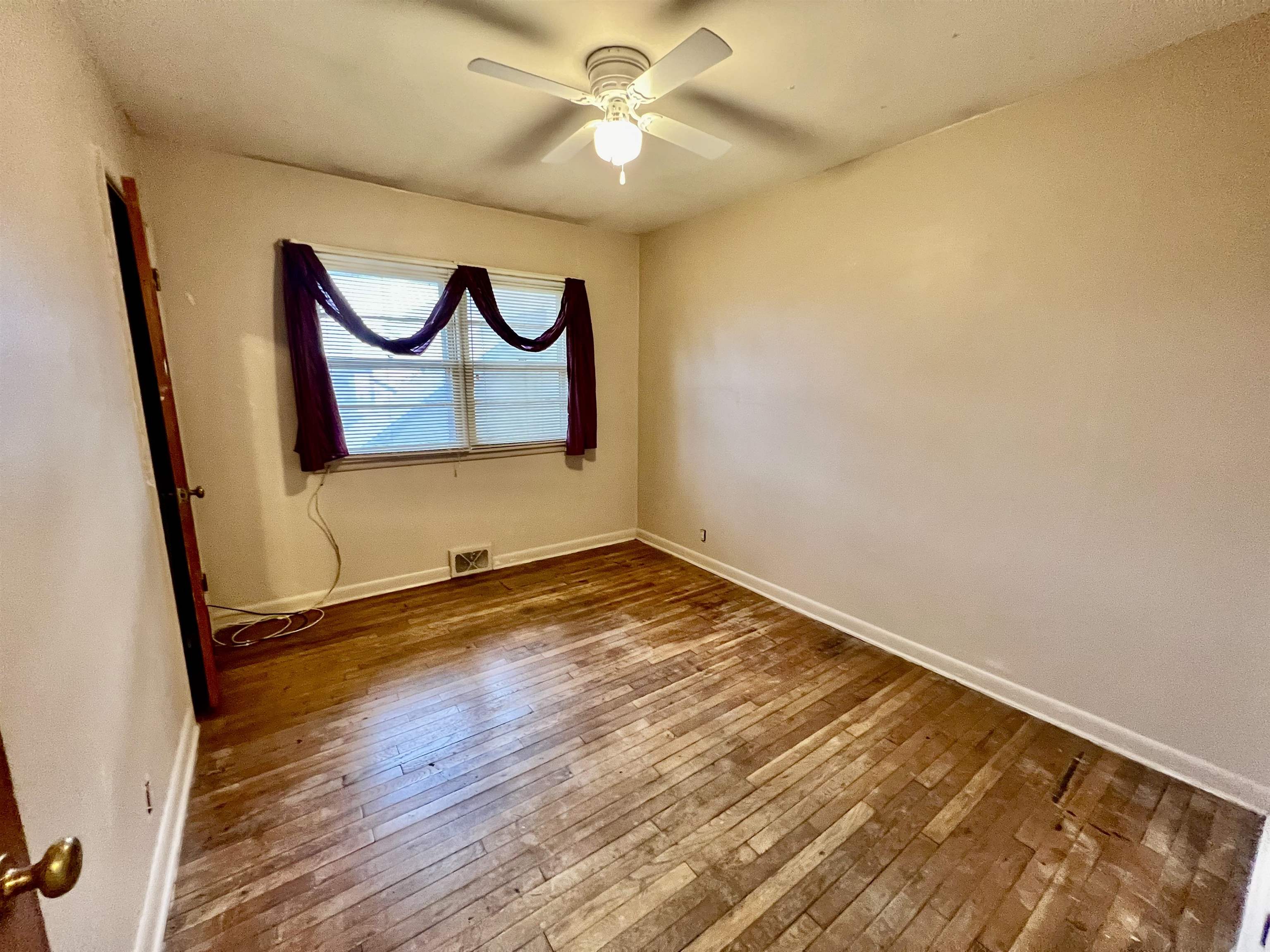 1124 N 7th