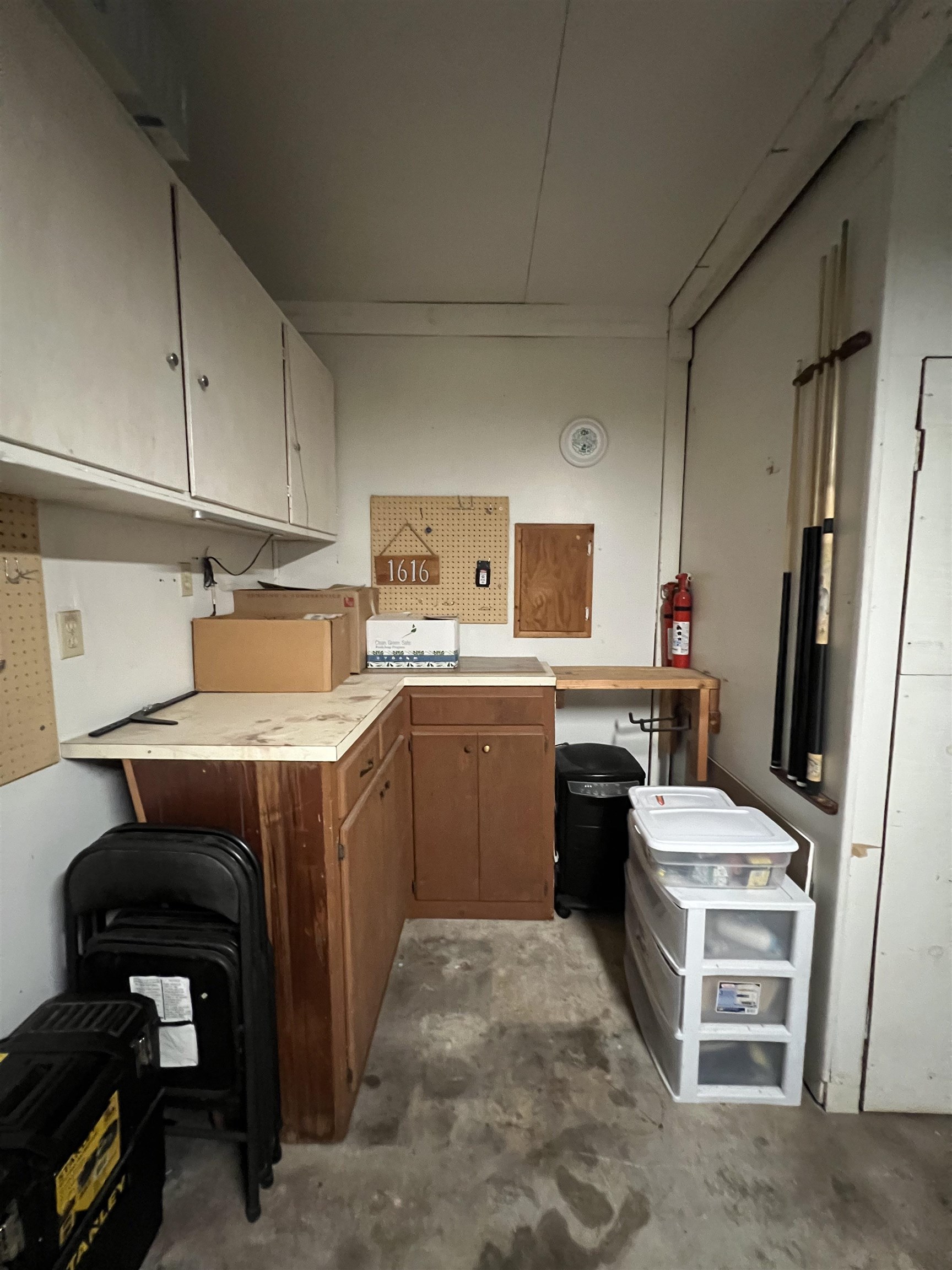 1616 N 6th
