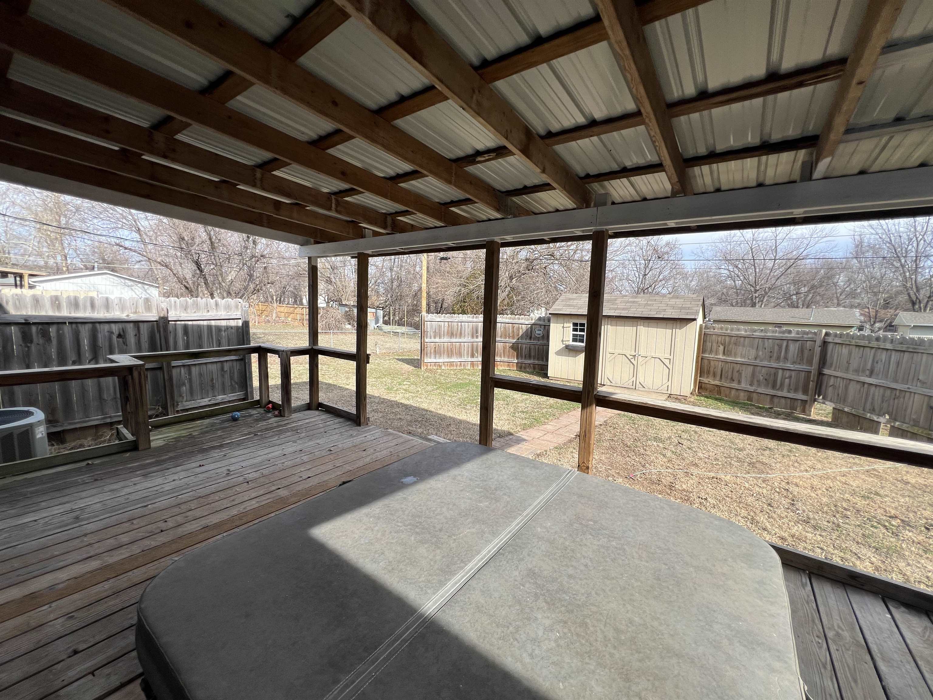 1616 N 6th