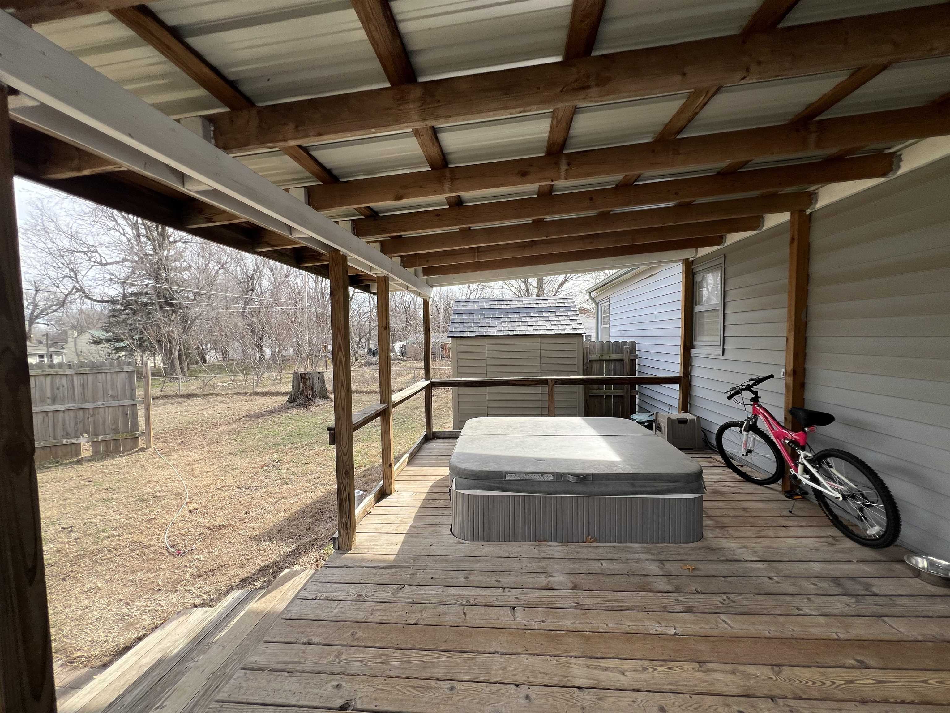 1616 N 6th