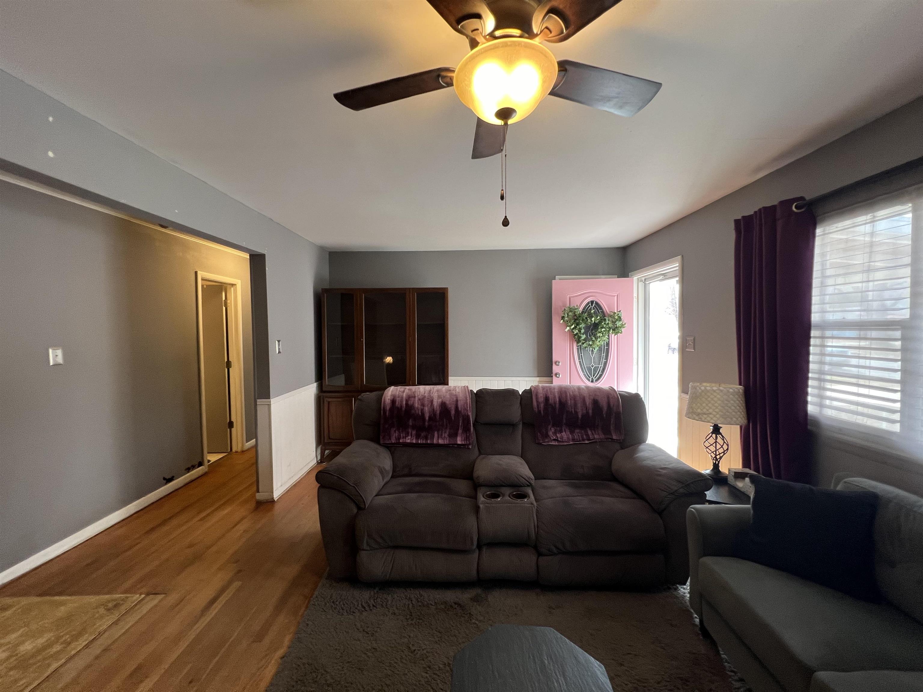 1616 N 6th
