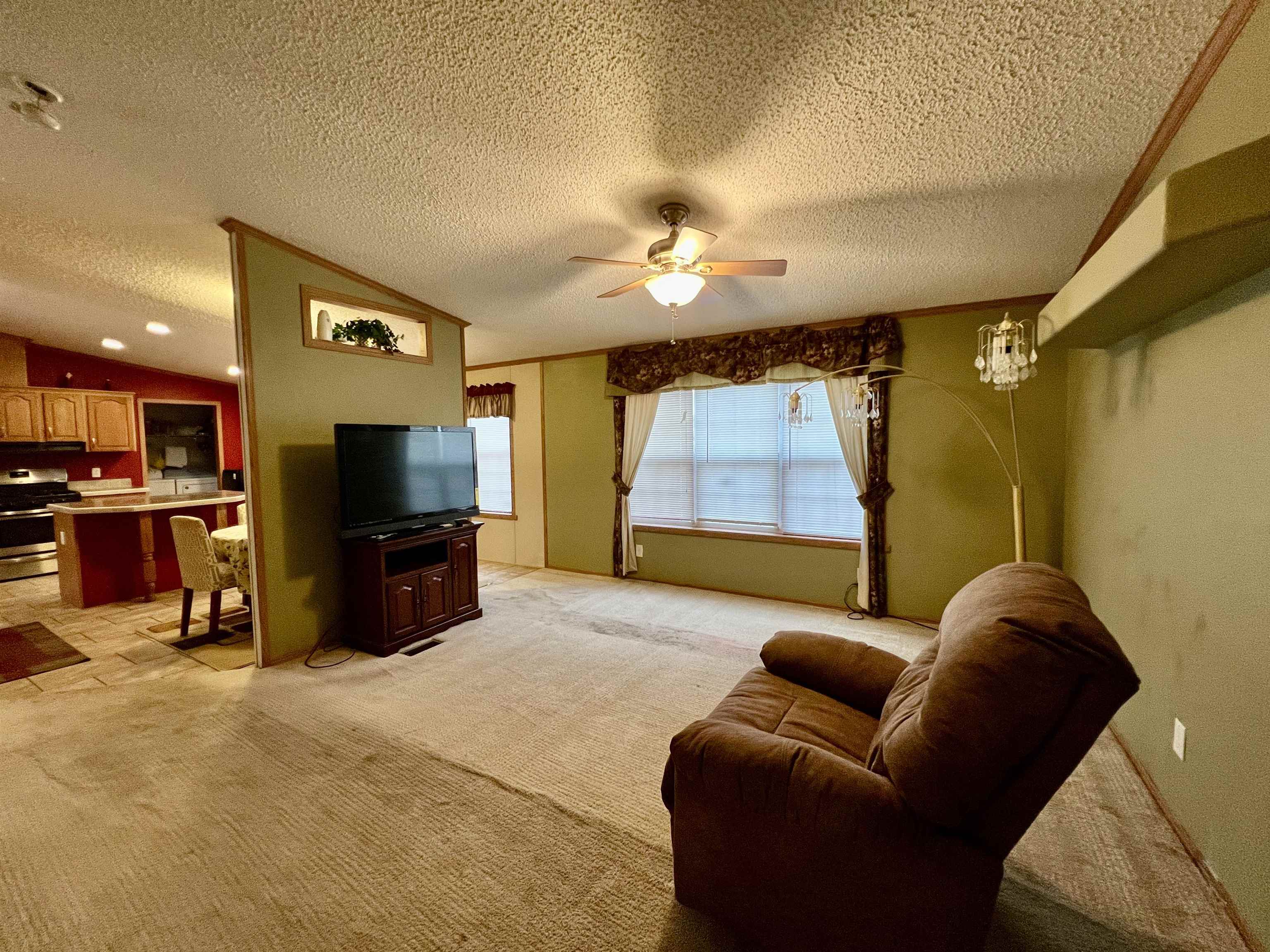 618 W Cedar