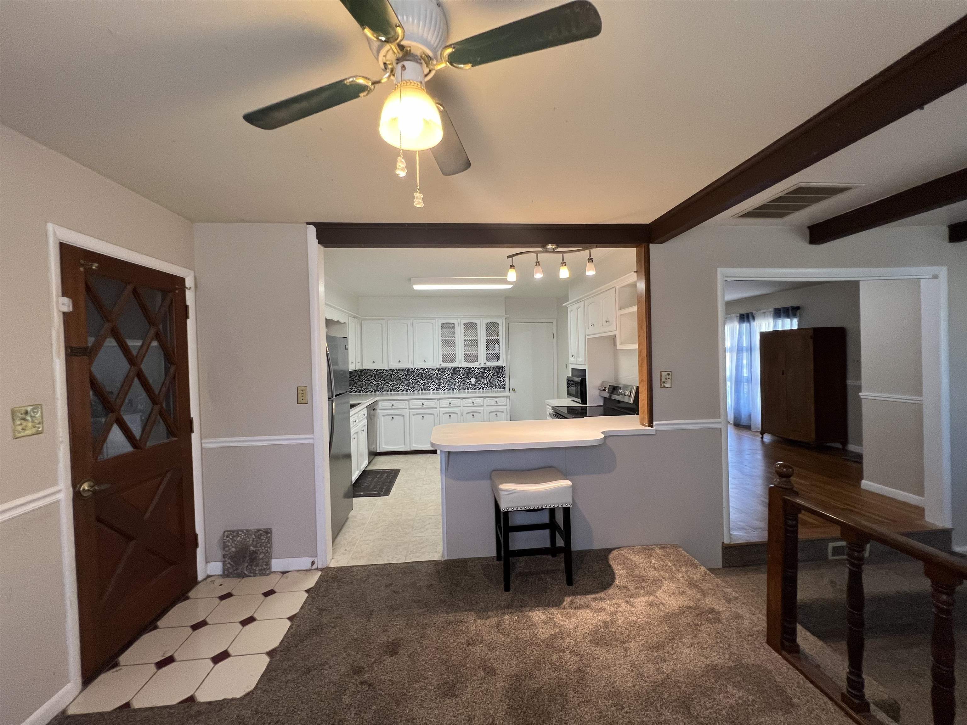 2232 Edgemont Dr