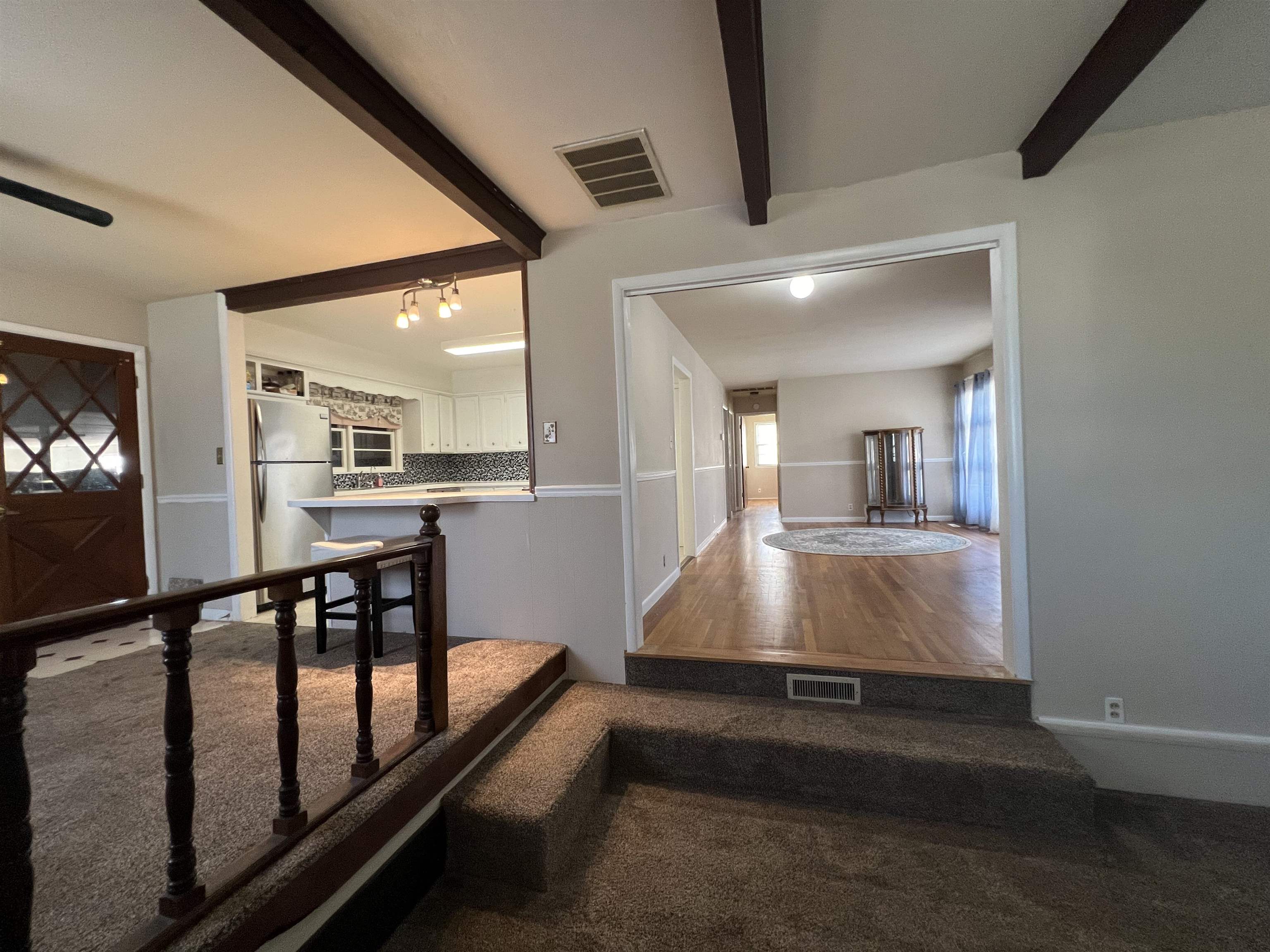2232 Edgemont Dr