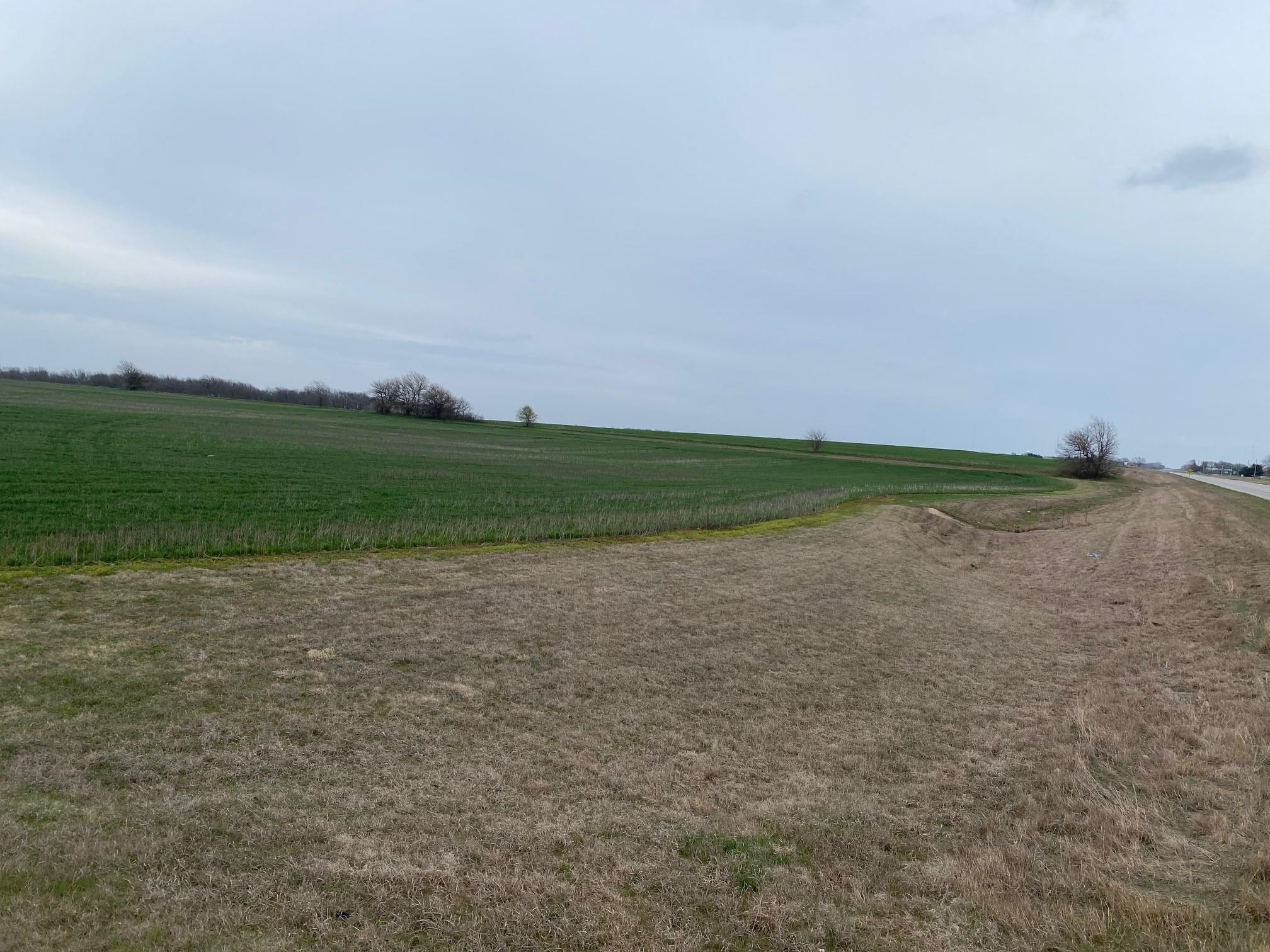 10122 US Highway 166