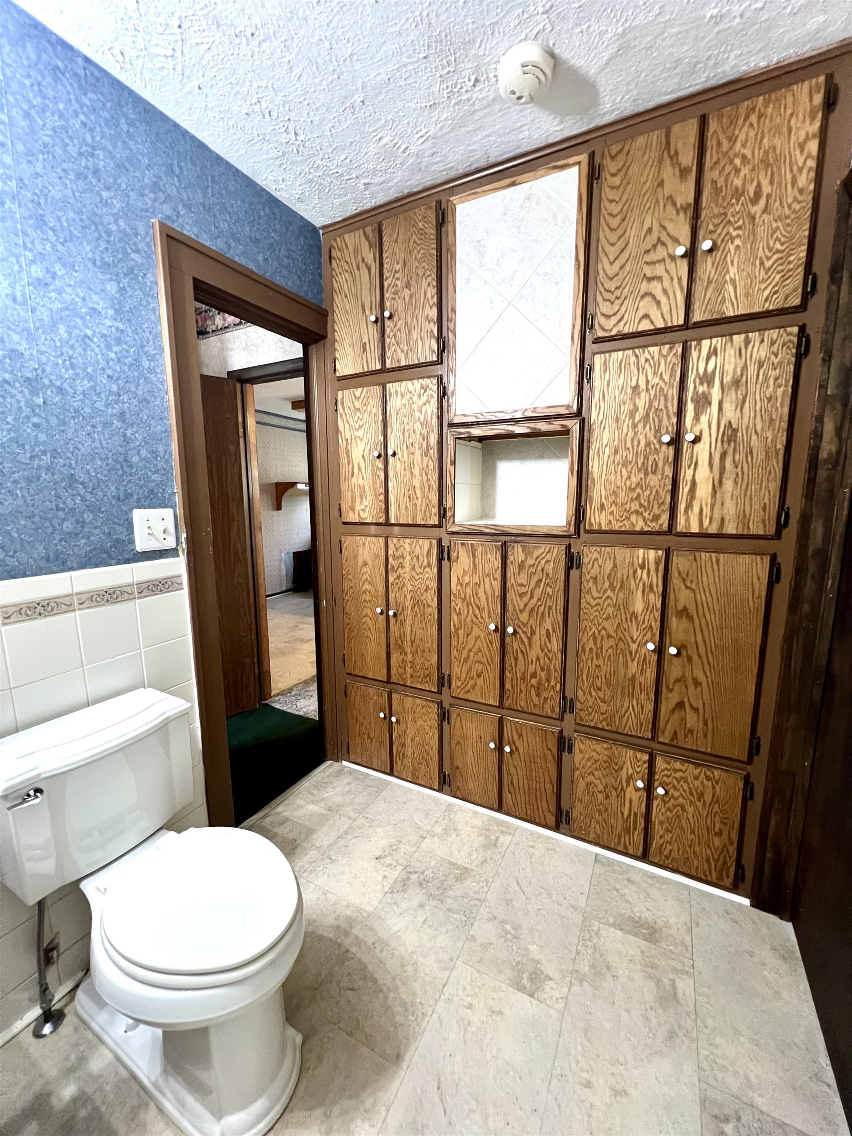 1524 W Oklahoma