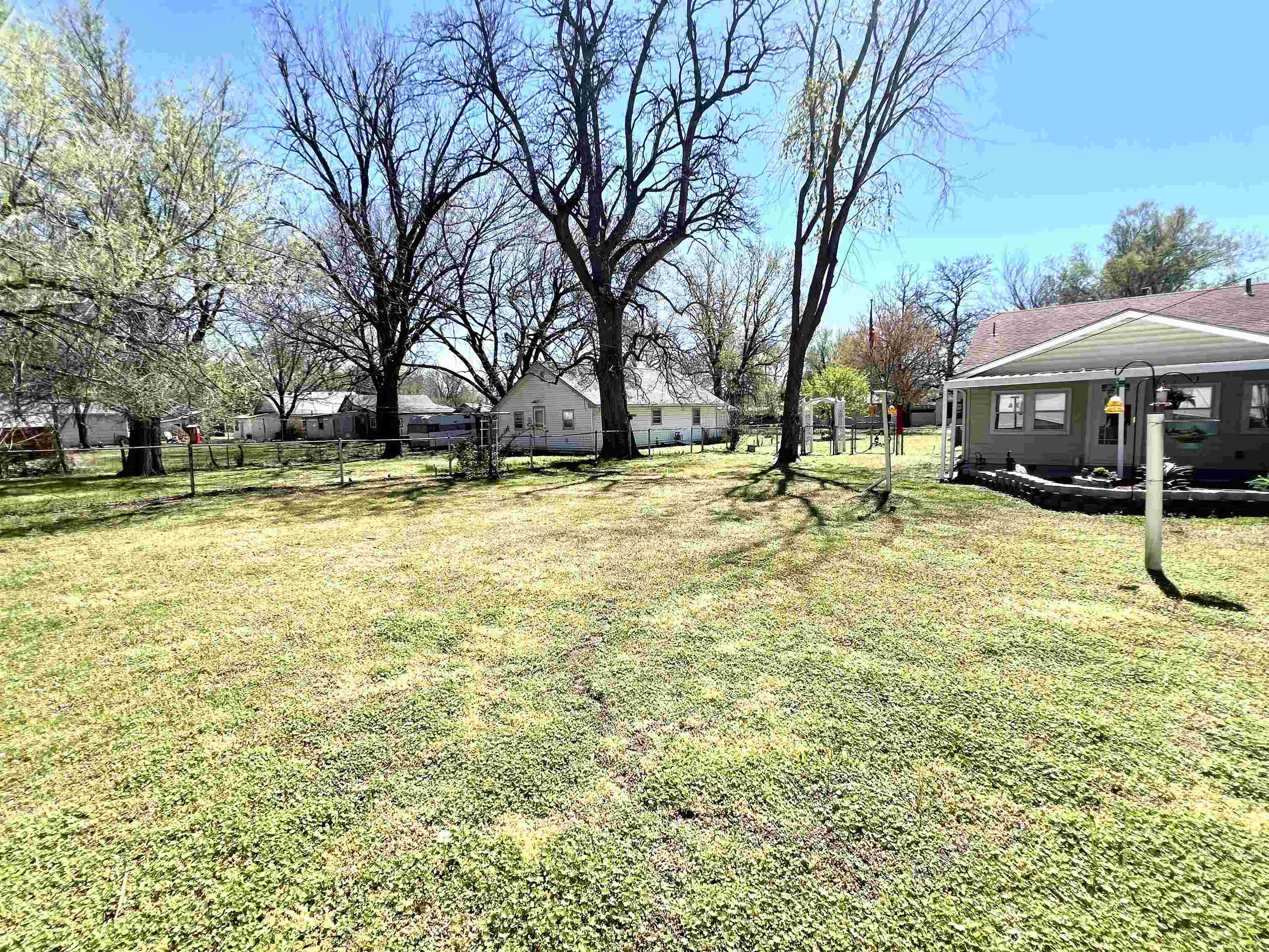 1524 W Oklahoma