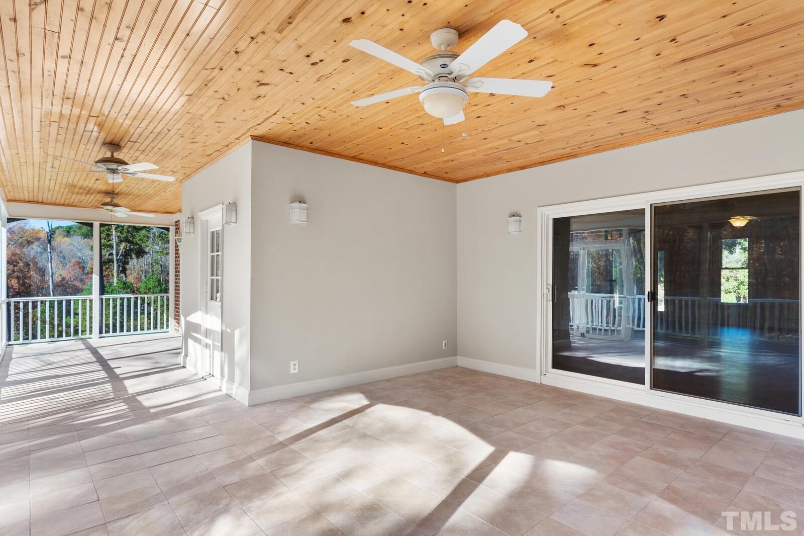 Huge Screened Porch with Multiple Fans