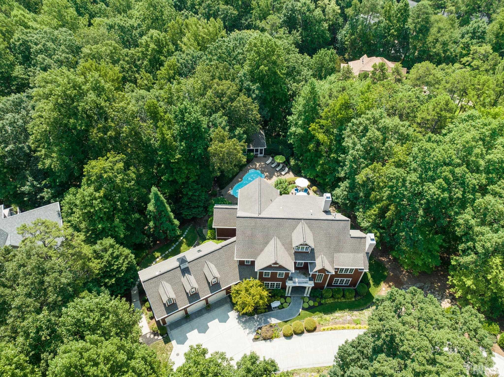 11417 Governors Drive NW, Chapel Hill, NC 27517
